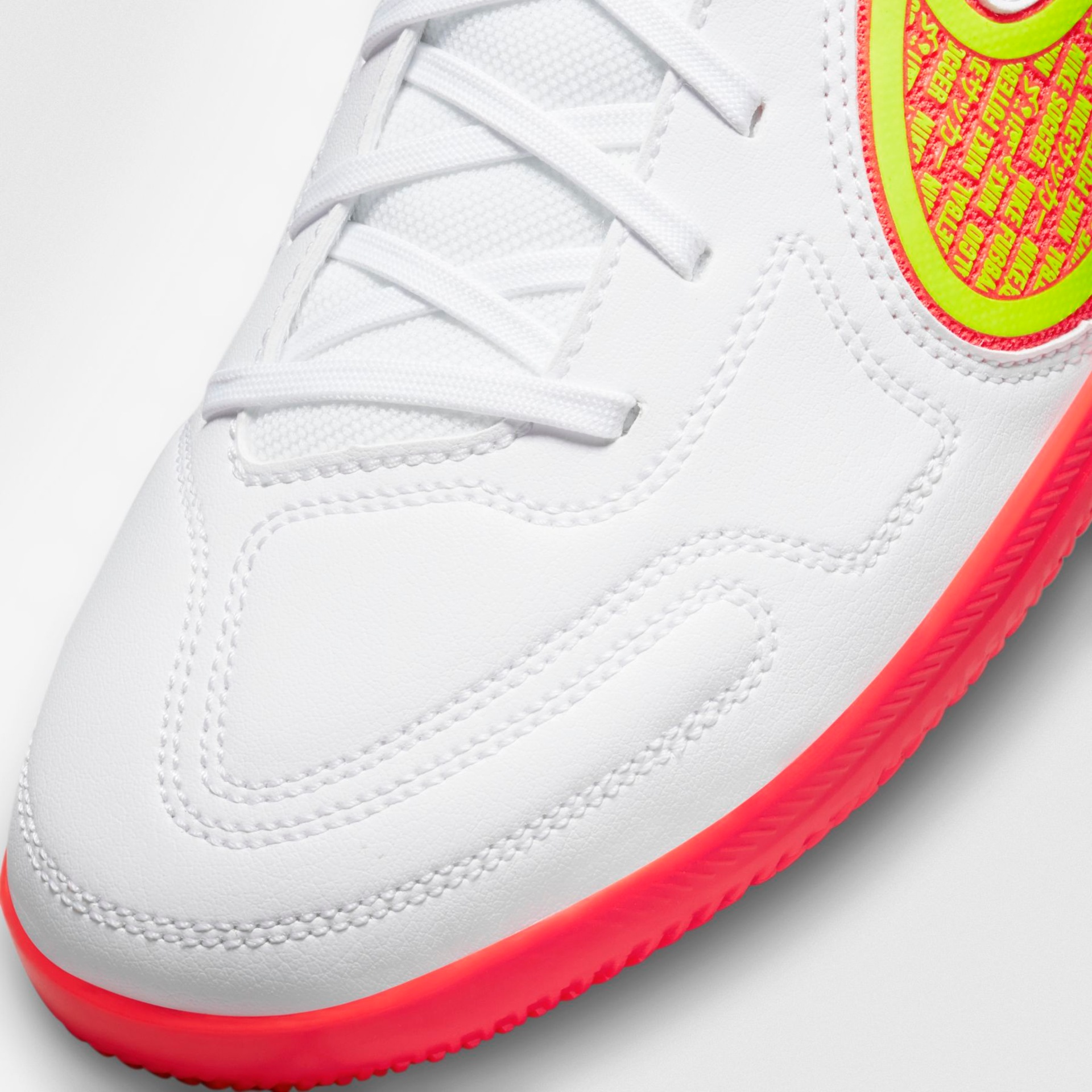 Chuteira Nike Tiempo Legend 9 Club Futsal - Foto 7