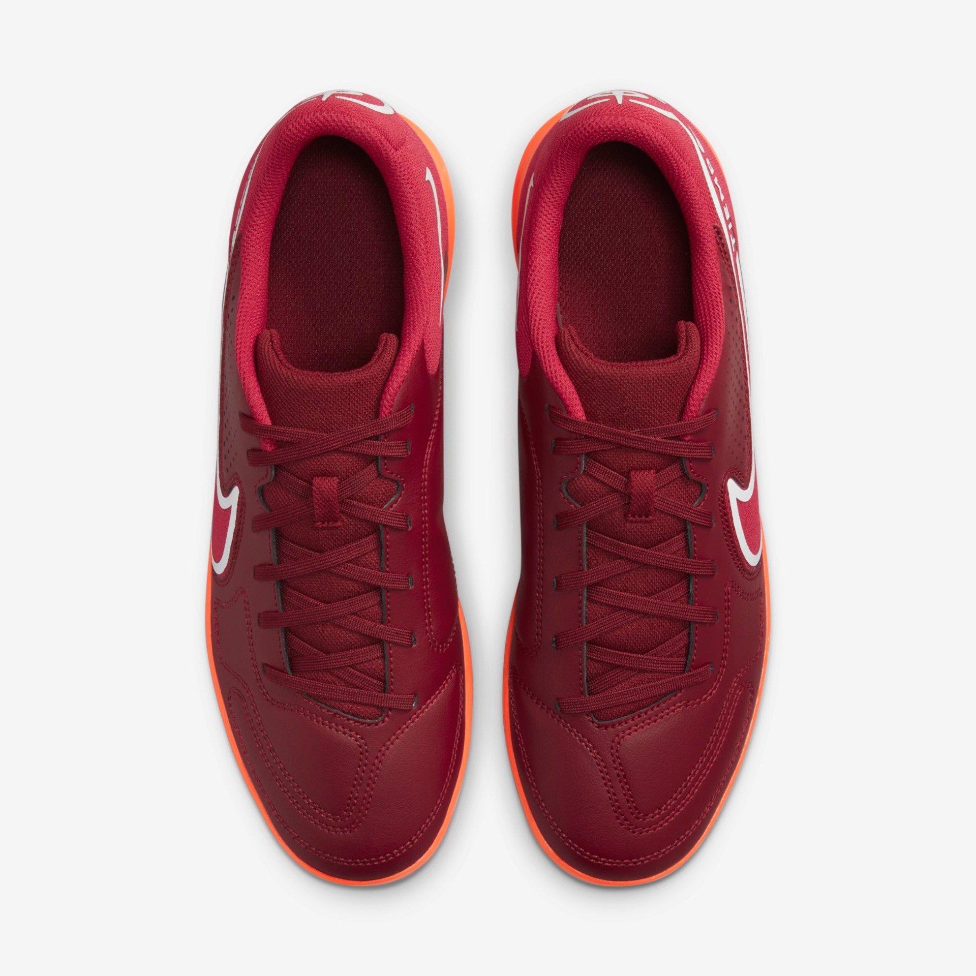 Chuteira Nike Tiempo Legend 9 Club Futsal - Foto 4