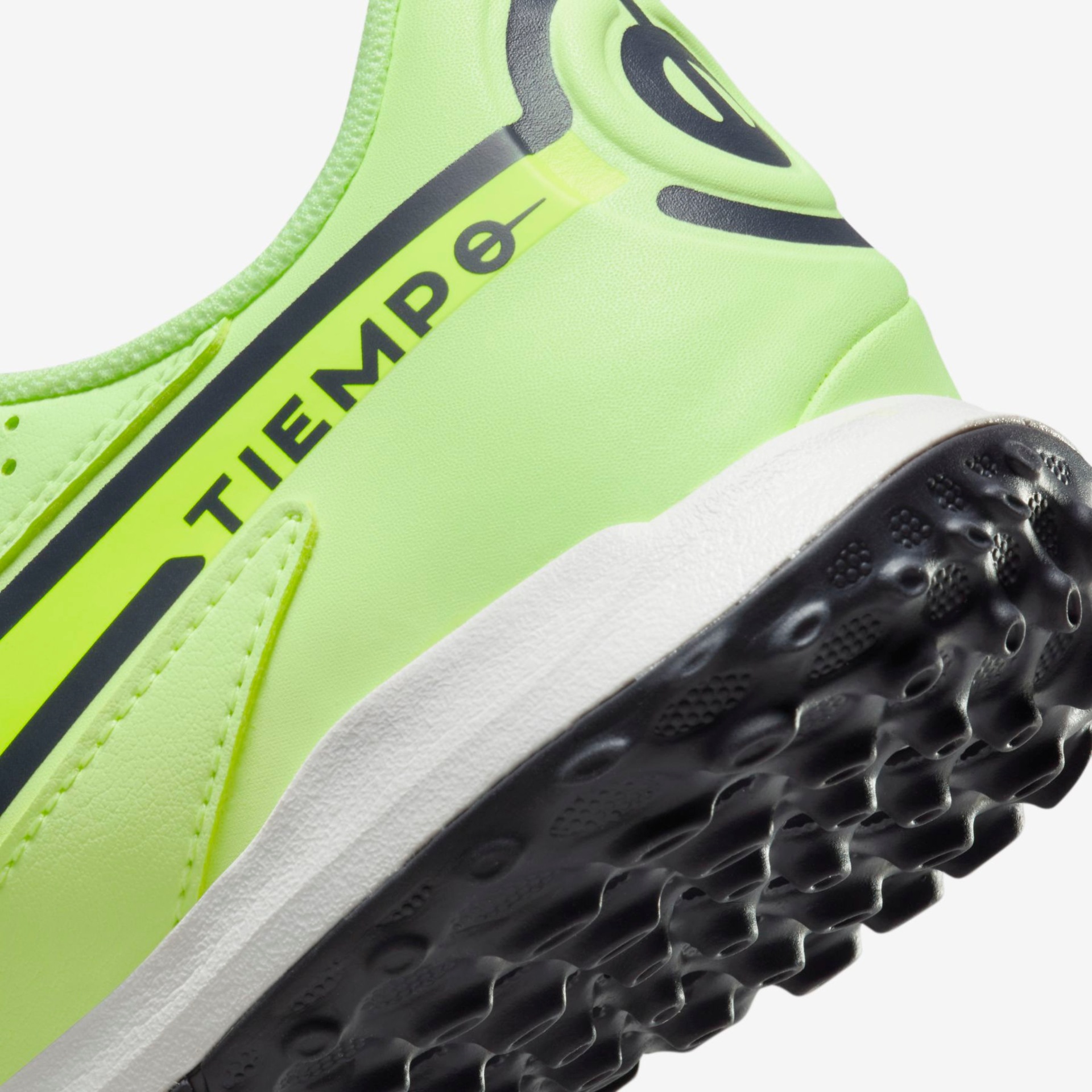Chuteira Nike Tiempo Legend 9 Academy Society - Foto 8