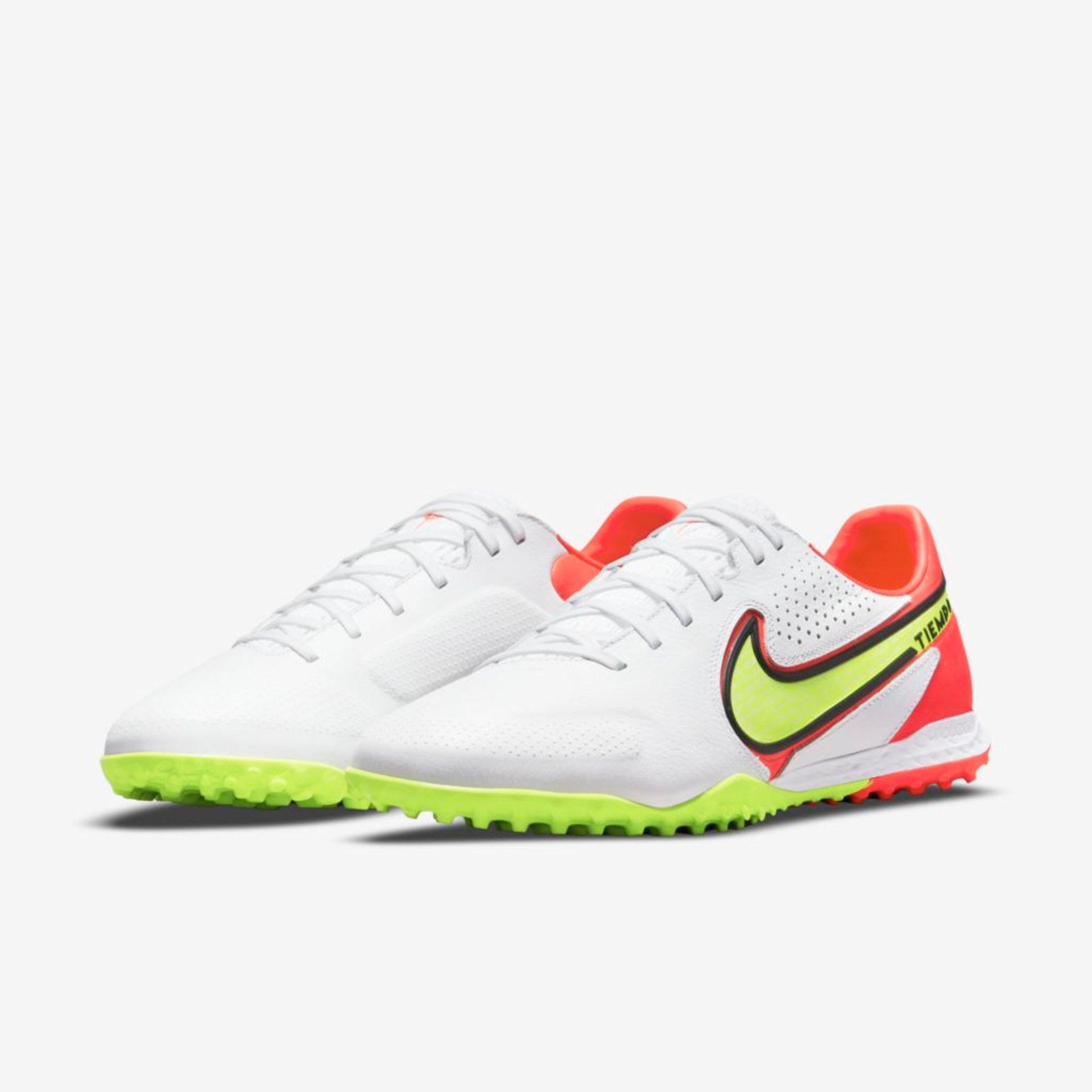 Chuteira Nike React Tiempo Legend 9 Pro Society - Foto 5