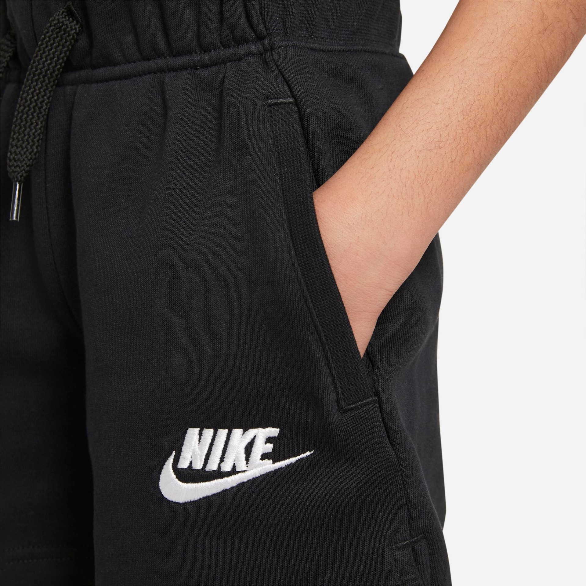 Shorts Nike Sportswear Club Infantil - Foto 4