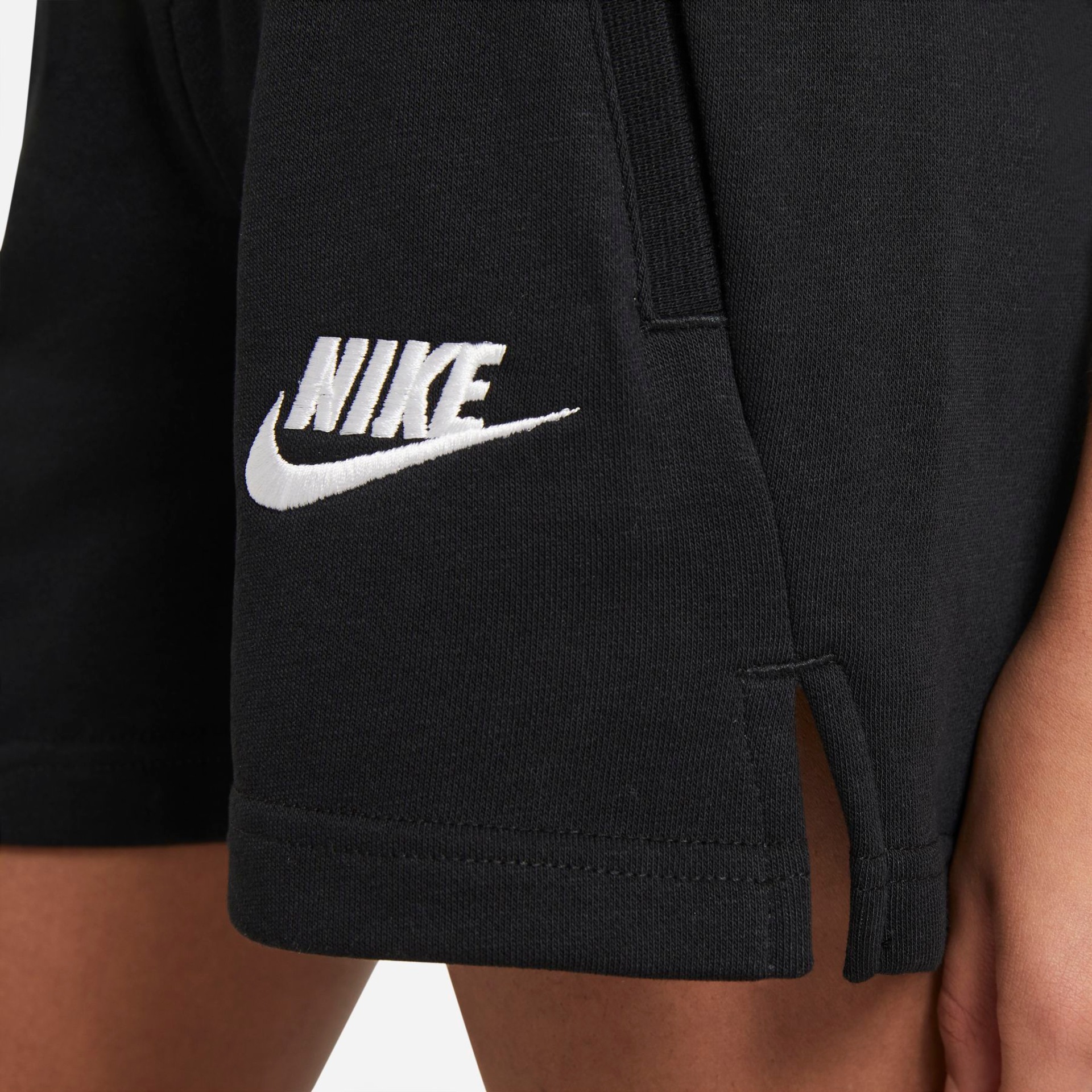 Shorts Nike Sportswear Club Infantil - Foto 5