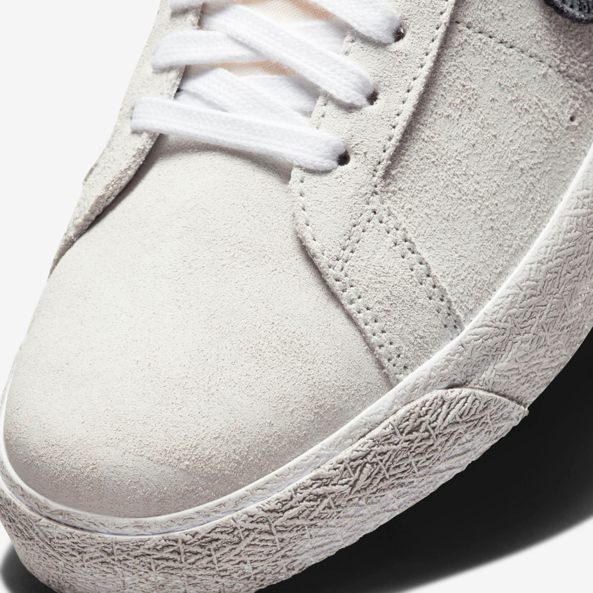 Tênis Nike SB Zoom Blazer Mid Premium Unissex - Foto 7