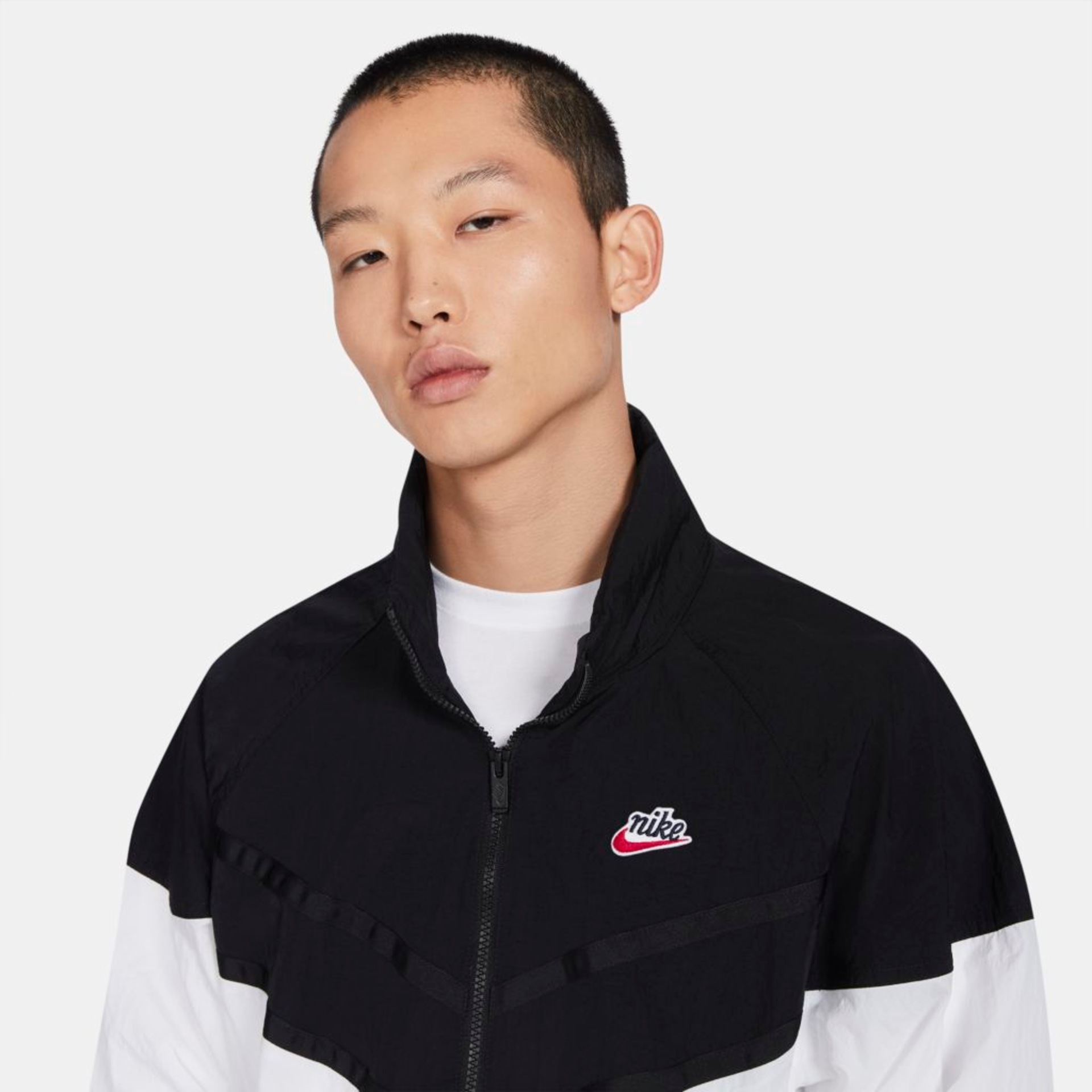 Jaqueta Nike Sportswear Heritage Windrunner Masculina - Foto 4