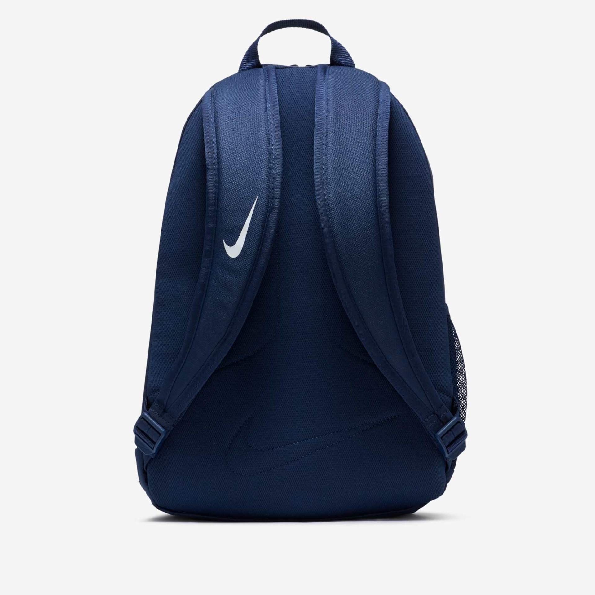 Mochila Nike Academy Team Infantil - Foto 12