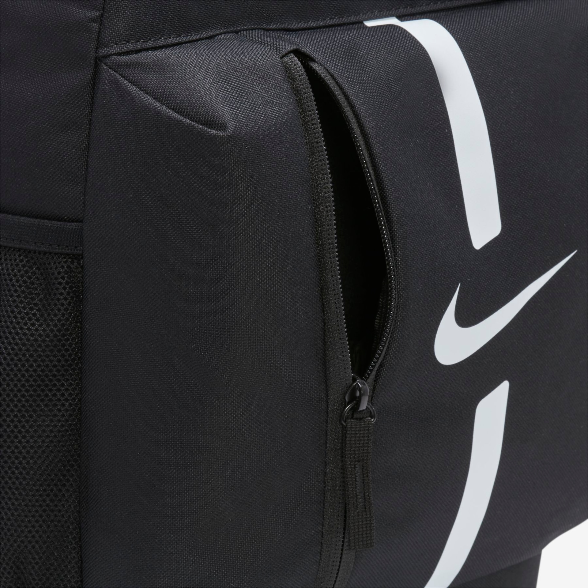 Mochila Nike Academy Team Unissex - Foto 6