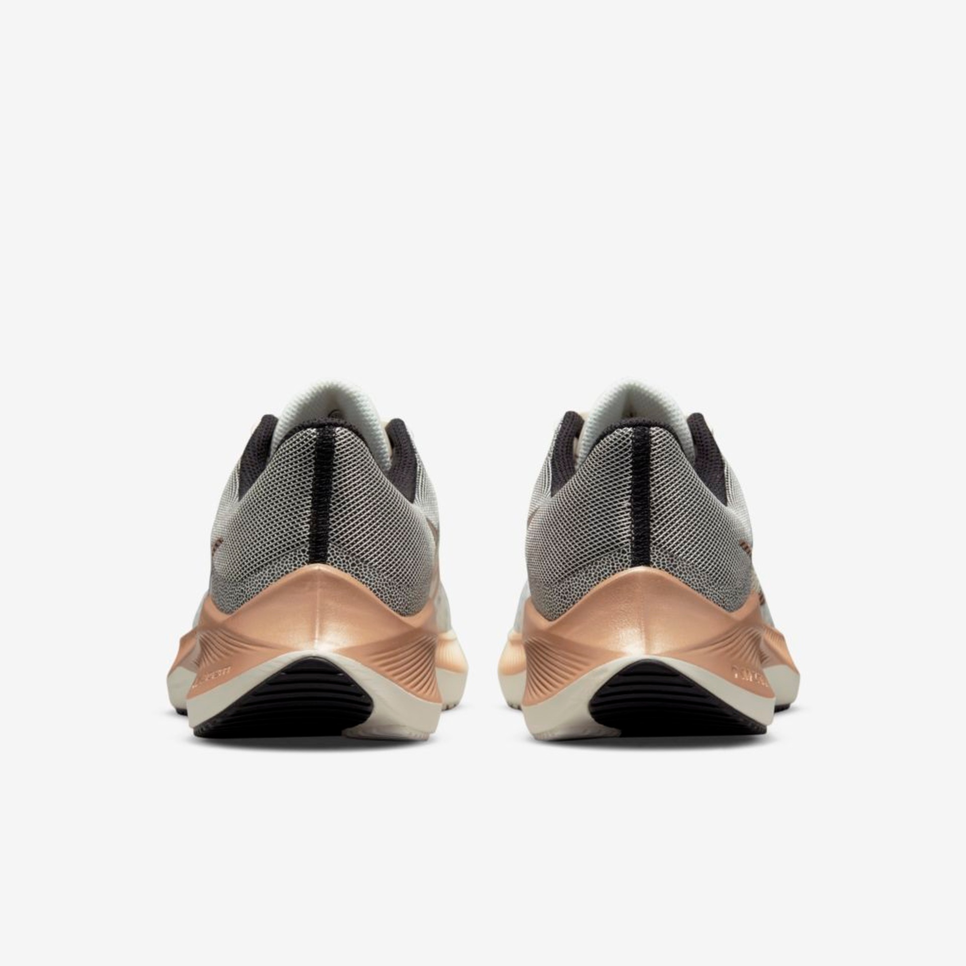 Tênis Nike Winflo 8 Premium Feminino - Foto 6