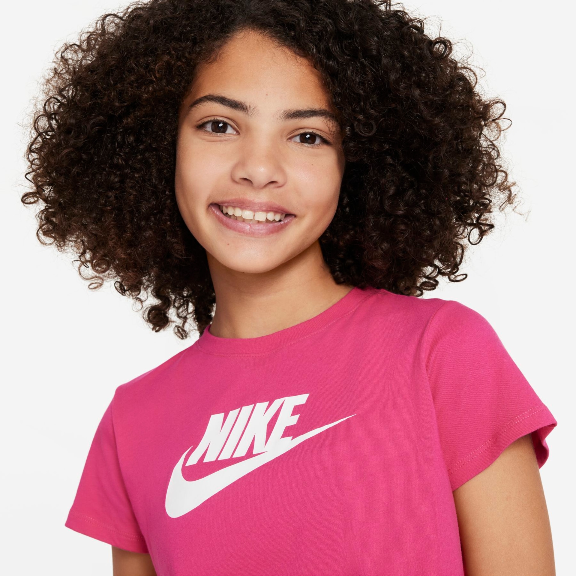 Camiseta Nike Sportswear Futura Infantil - Foto 3