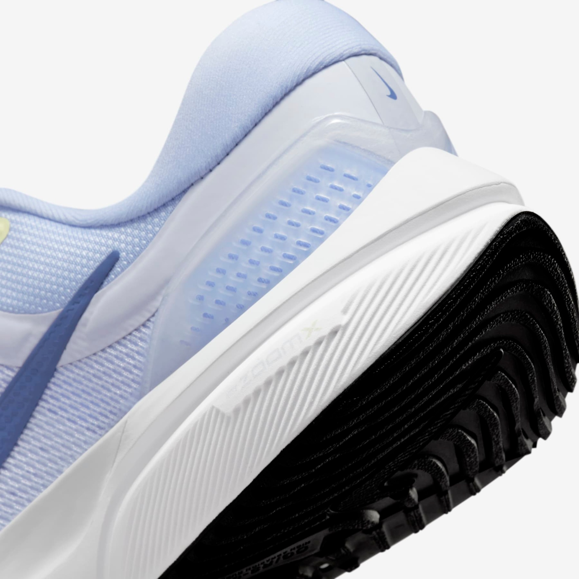 Tênis Nike Vomero 16 Feminino - Foto 8