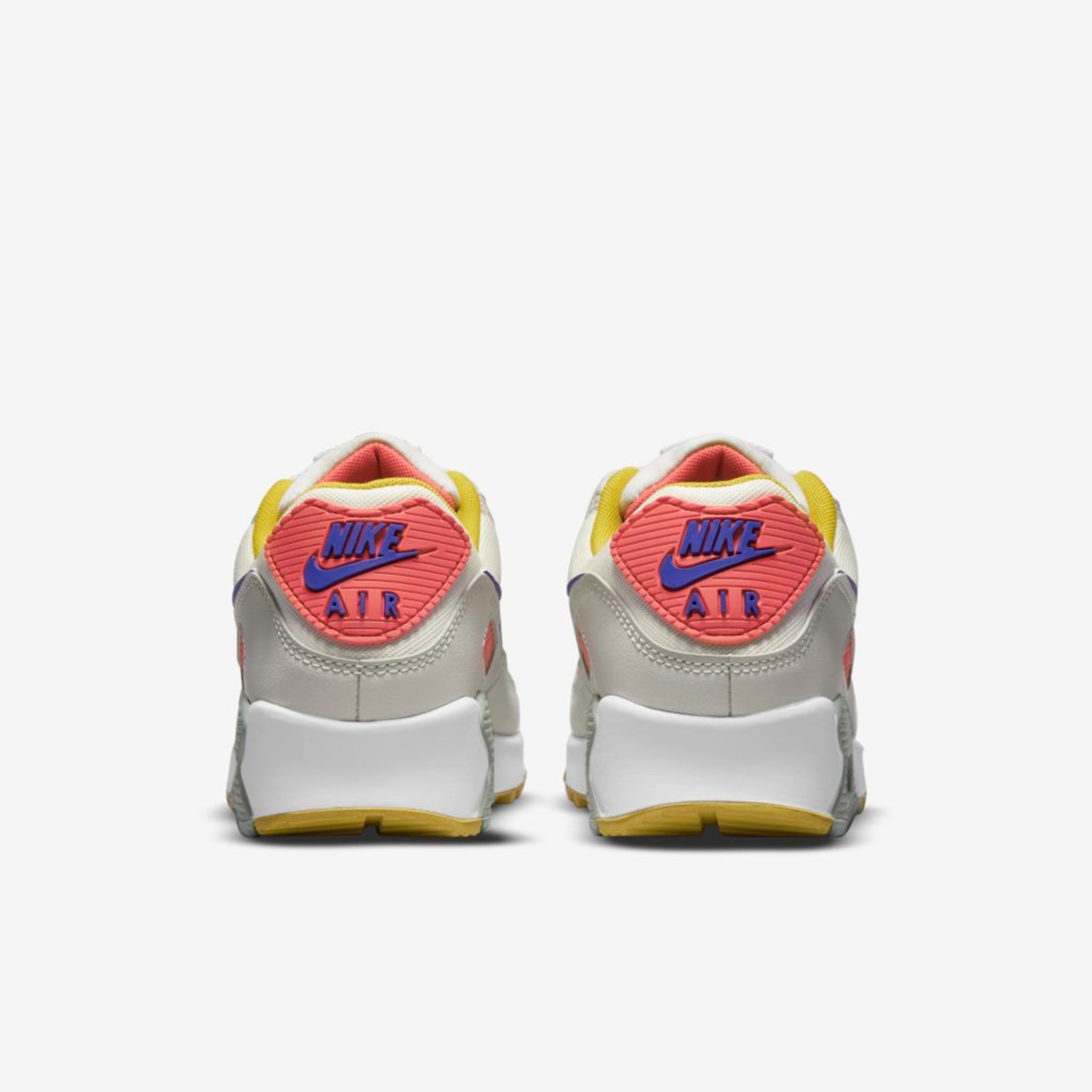 Tênis Nike Air Max 90 Feminino - Foto 6