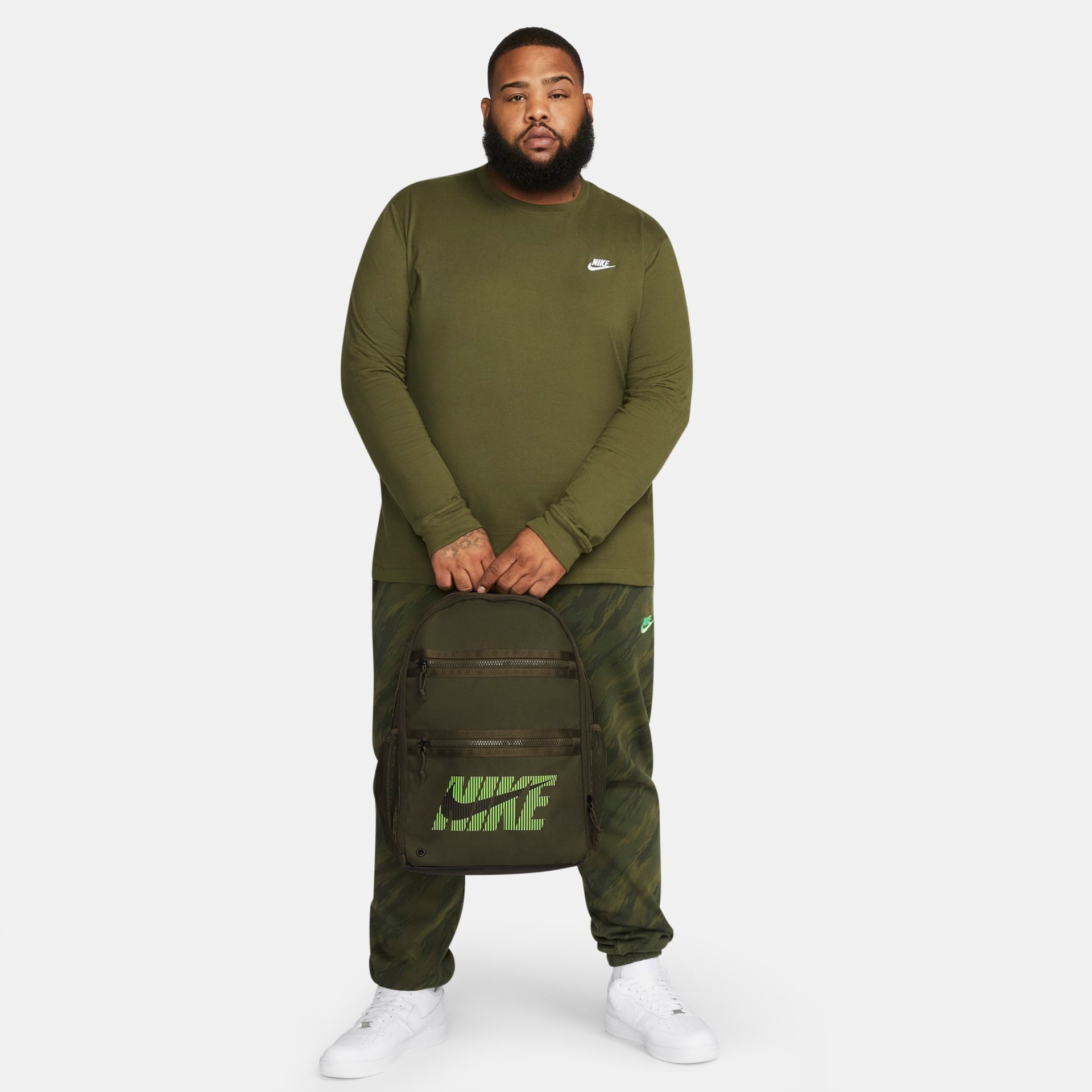 Mochila Nike Utility Heat Masculina - Foto 13