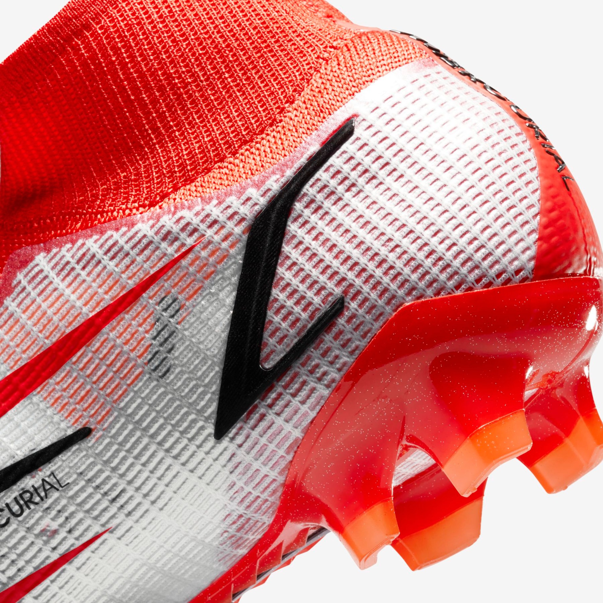 Chuteira Nike Mercurial Superfly 8 Elite CR7 Campo - Foto 9