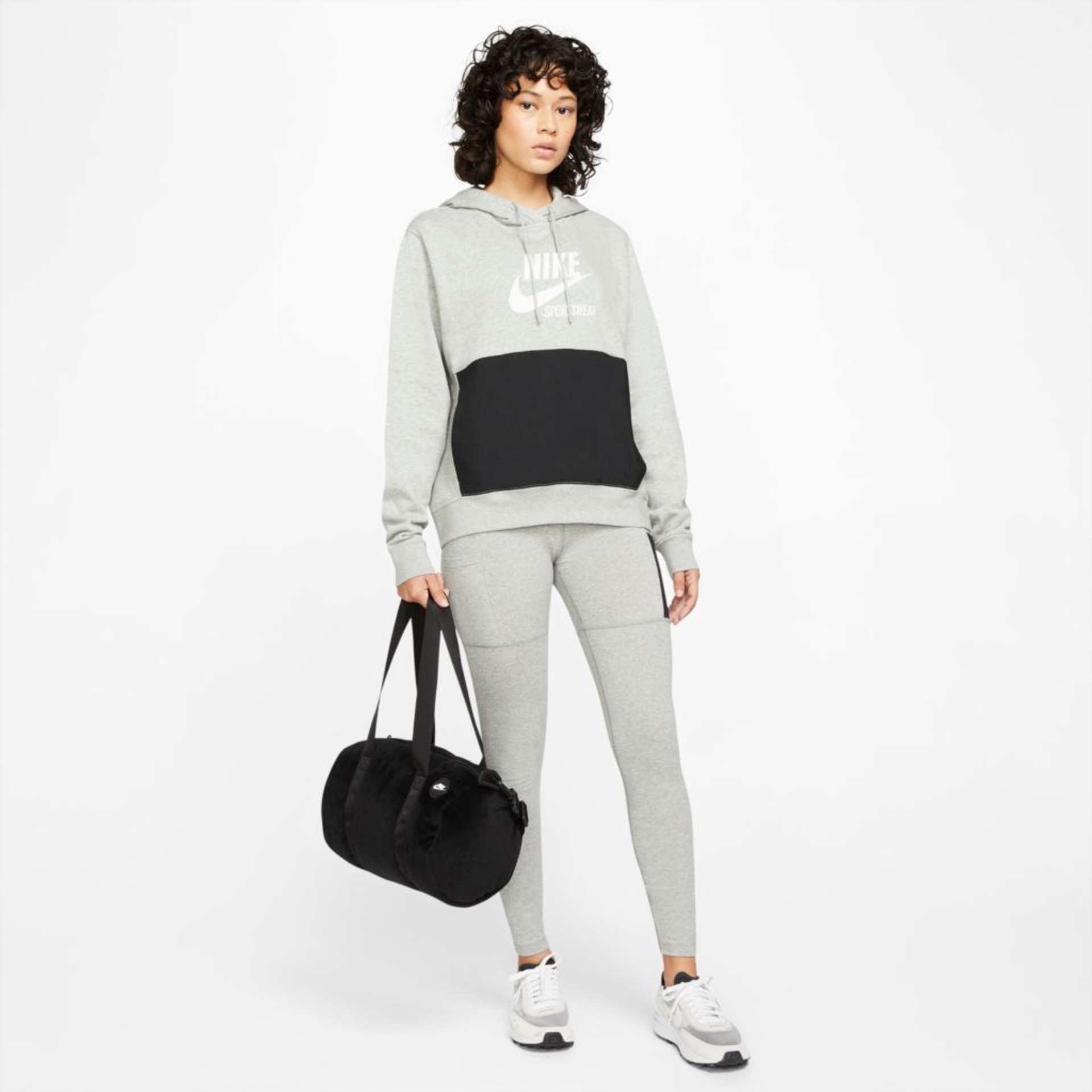 Bolsa Nike Heritage Unissex - Foto 8