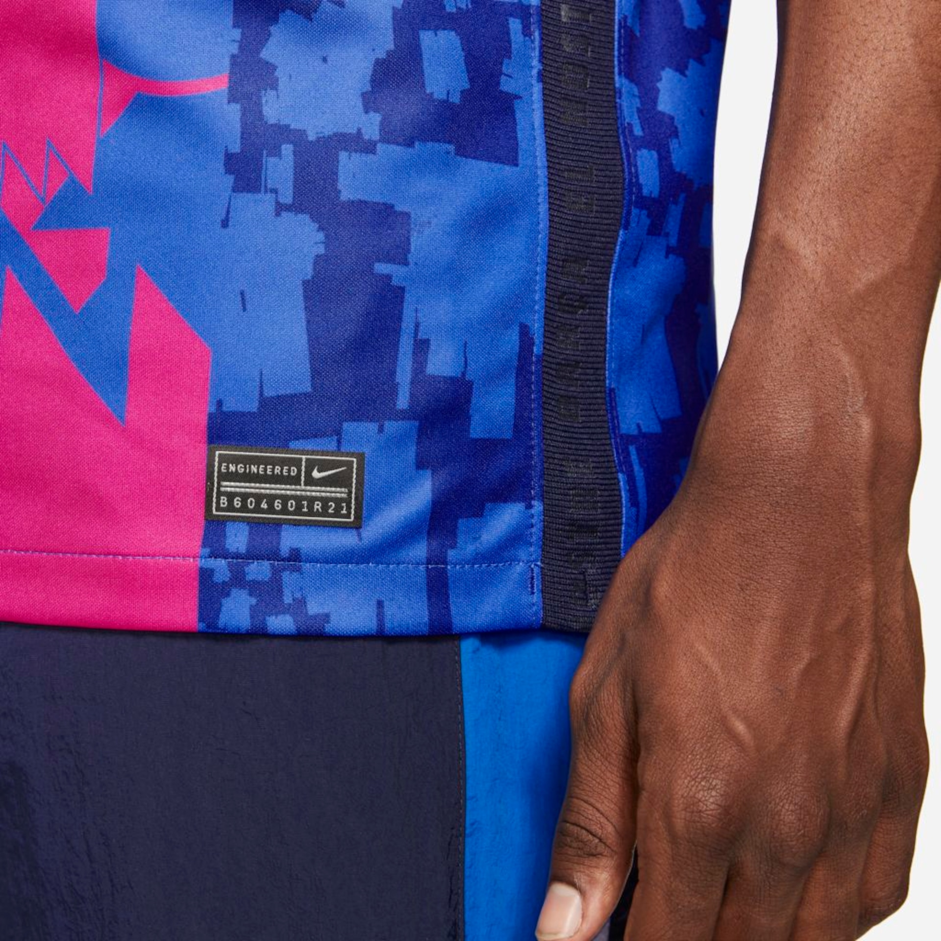 Camiseta Nike Barcelona III 2021/22 Torcedor Pro Masculina - Foto 4