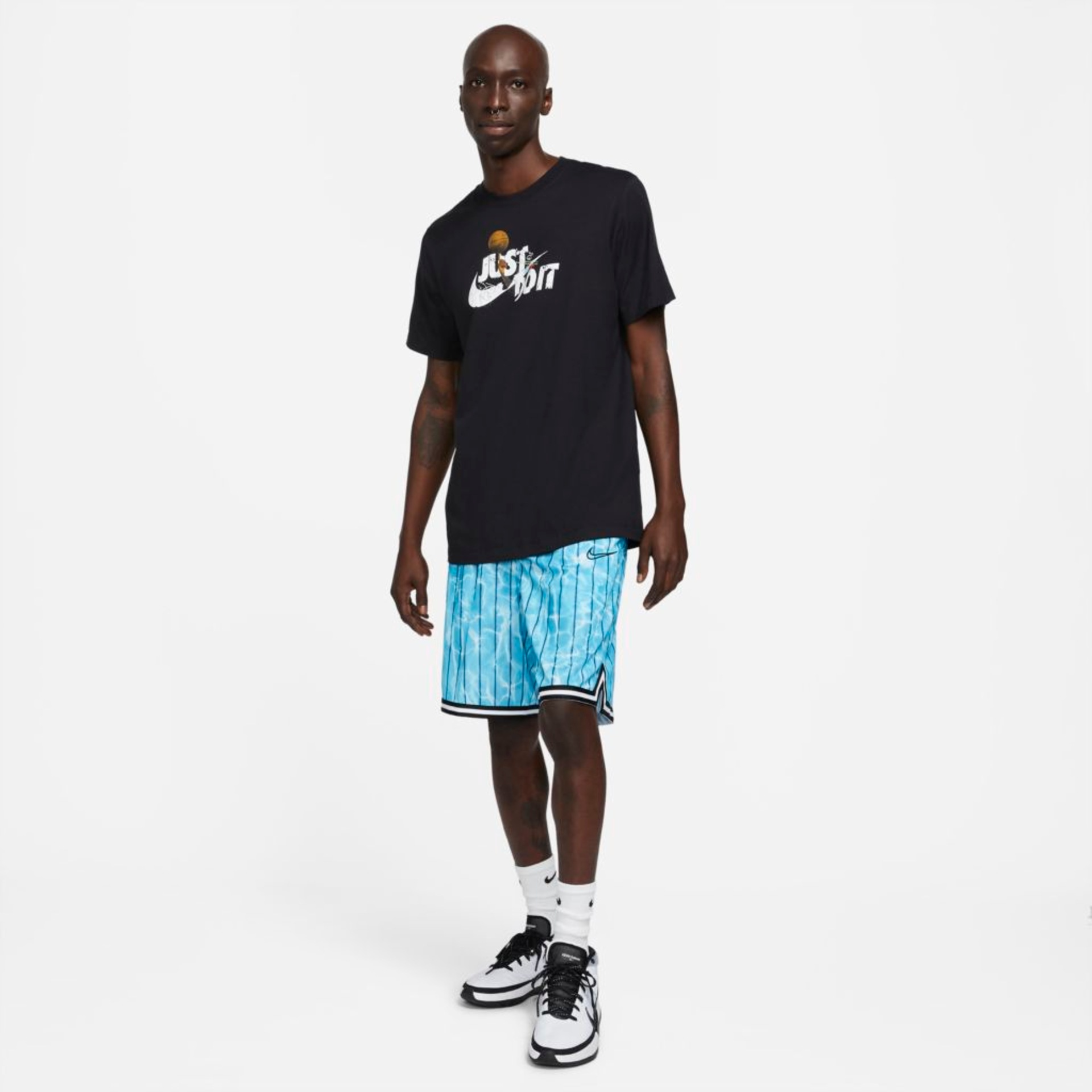 Camiseta Nike "Just Do It" Masculina - Foto 4