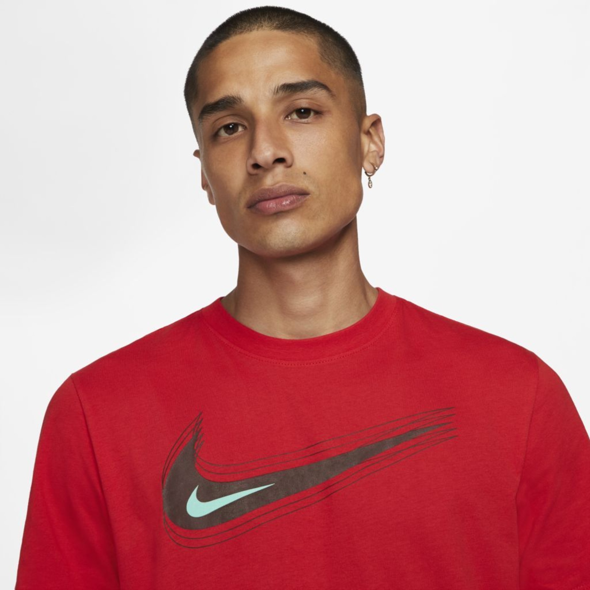 Camiseta Nike Sportswear Masculina - Foto 3