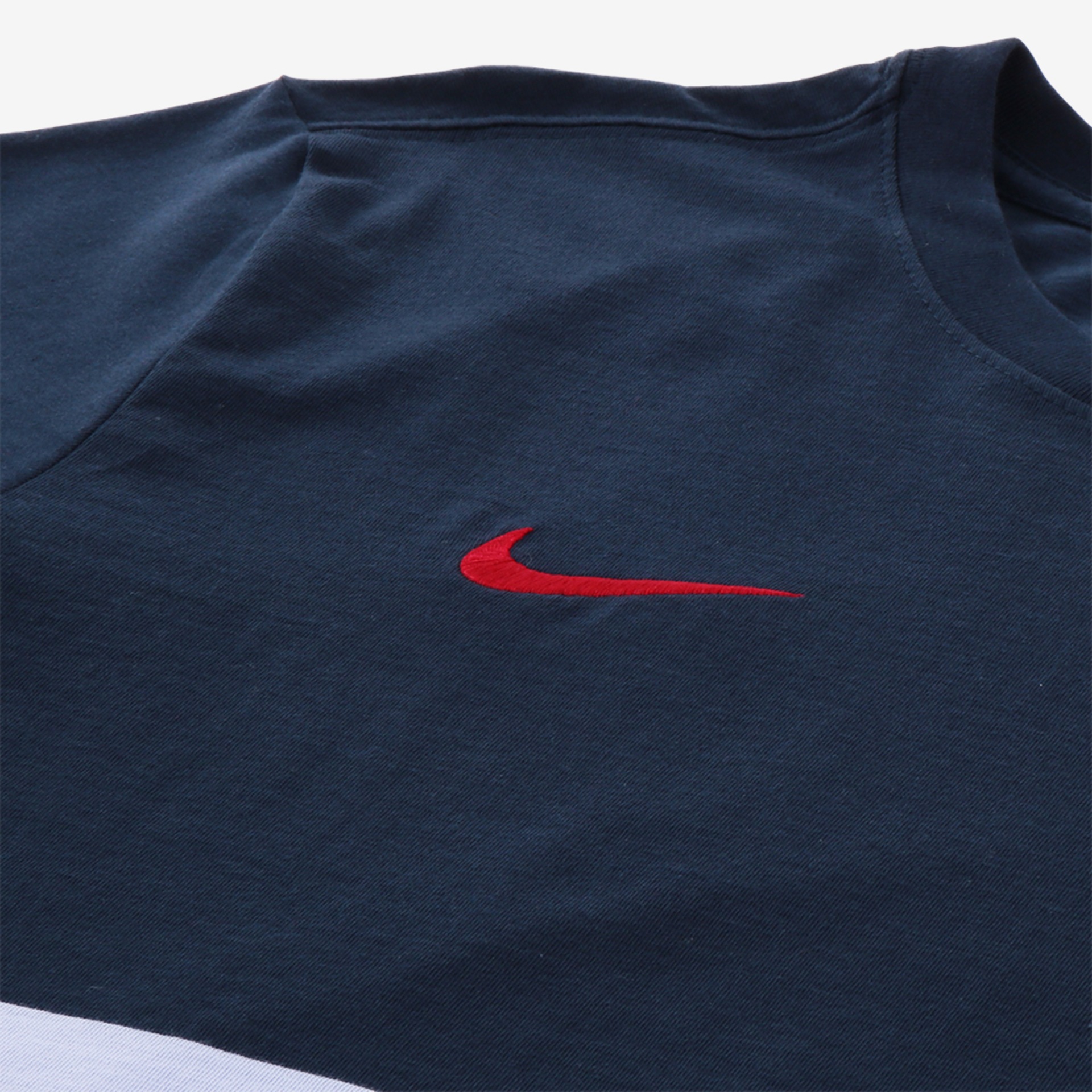 Camiseta Nike Barcelona Masculina - Foto 4