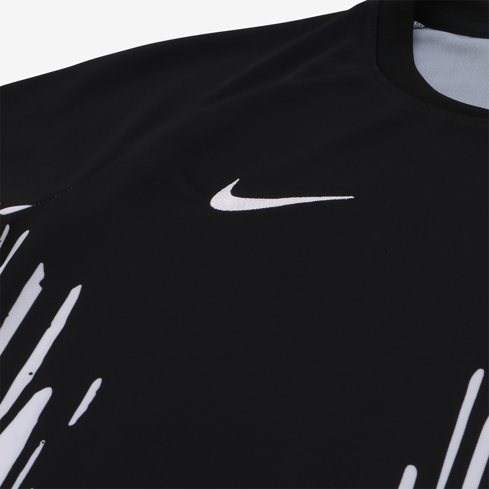 Camiseta Nike Corinthians Pre Match Feminina - Foto 4