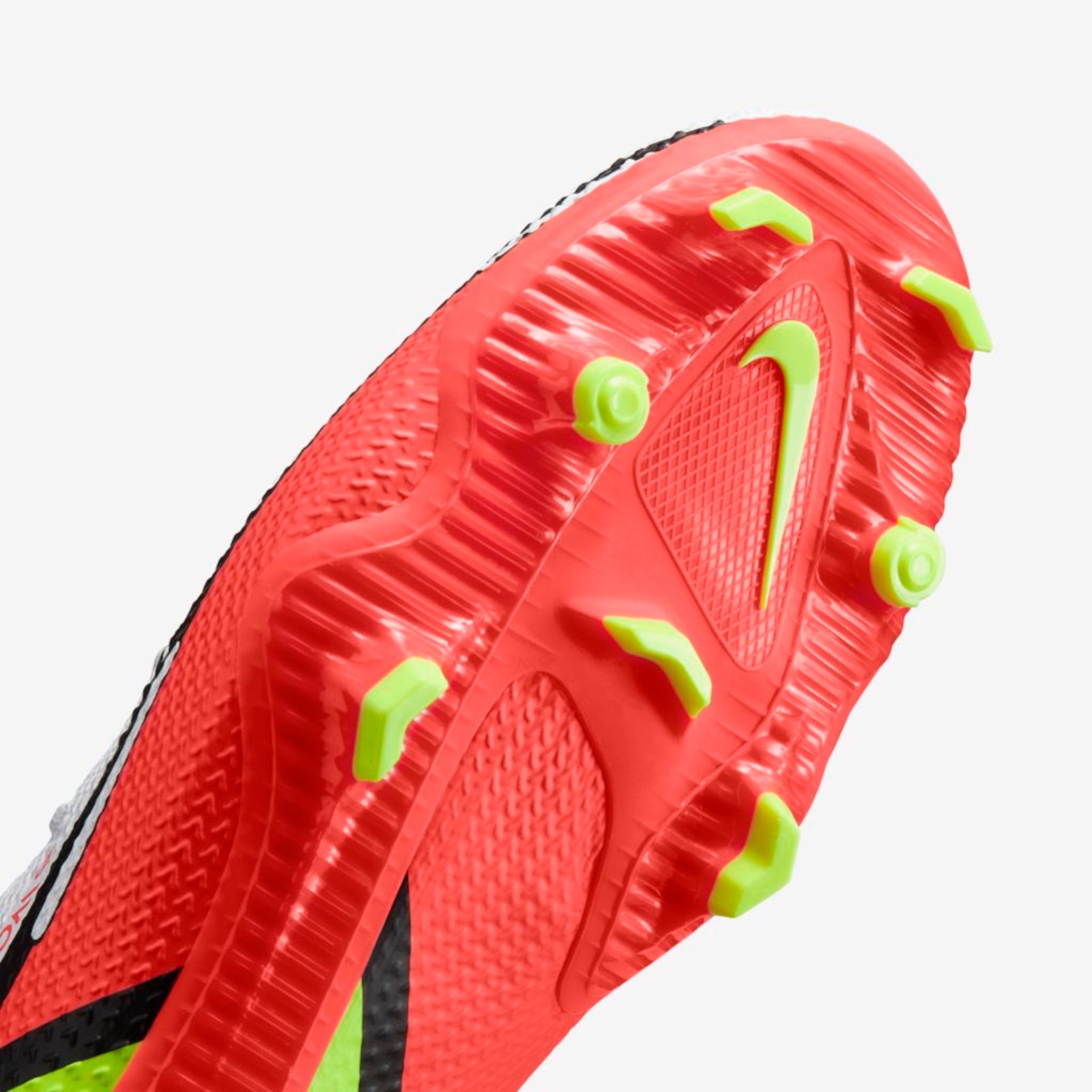 Chuteira Nike Phantom GT2 Pro Dynamic  Campo - Foto 7