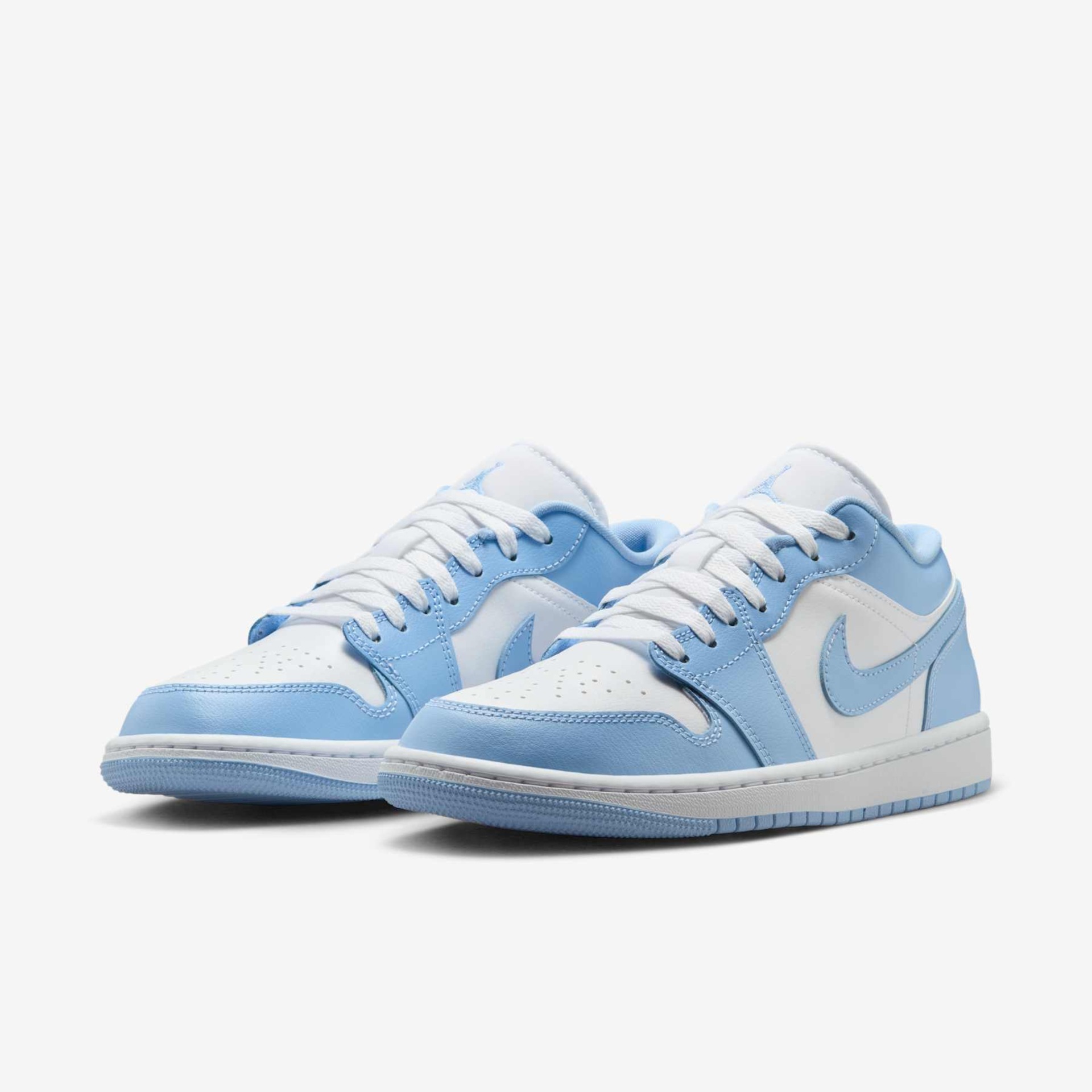 Tênis Air Jordan 1 Low Feminino - Foto 5