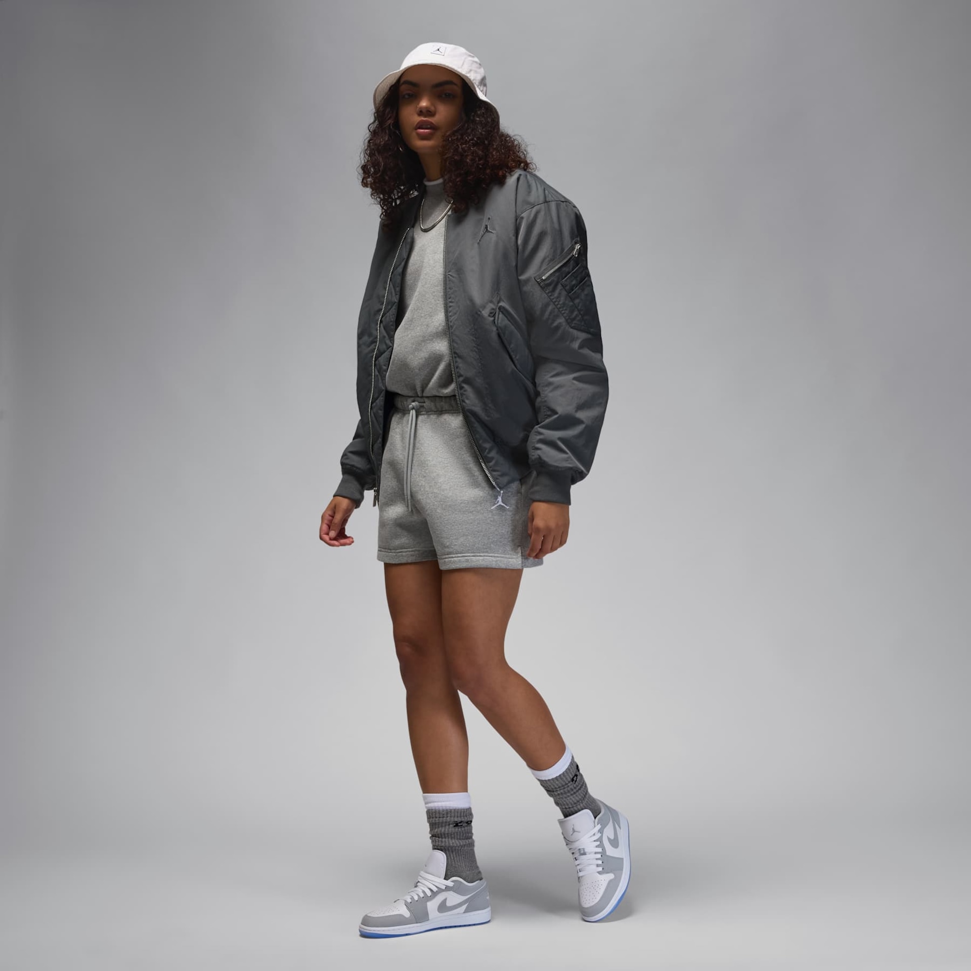 Tênis Air Jordan 1 Low Feminino - Foto 9