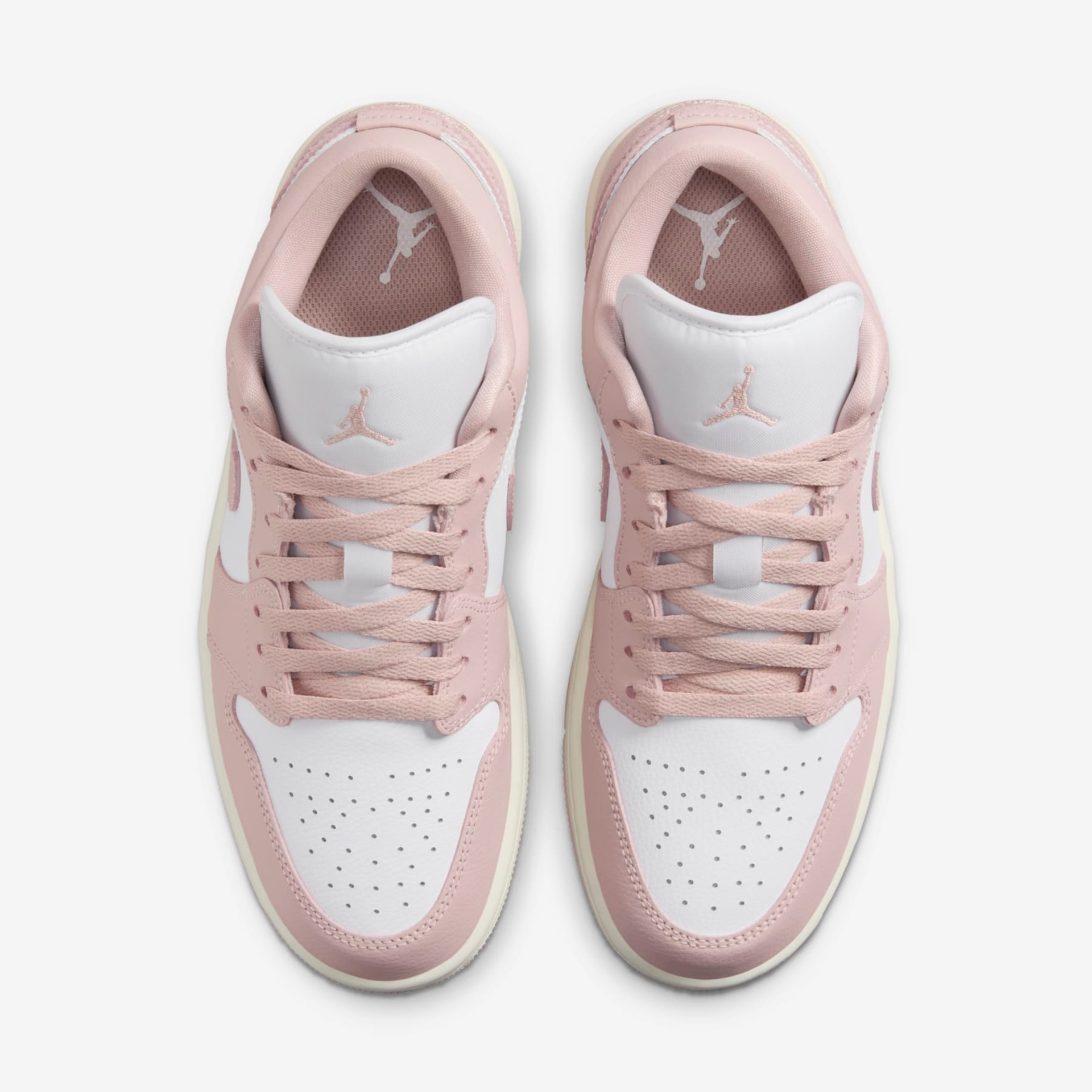 Tênis Air Jordan 1 Low Feminino - Foto 4