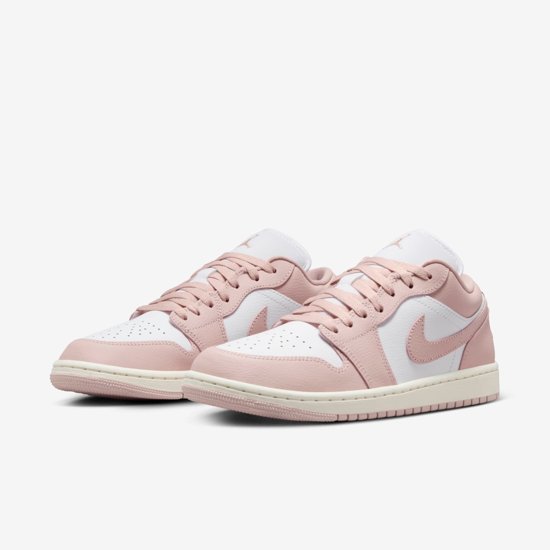 Tênis Air Jordan 1 Low Feminino - Foto 5