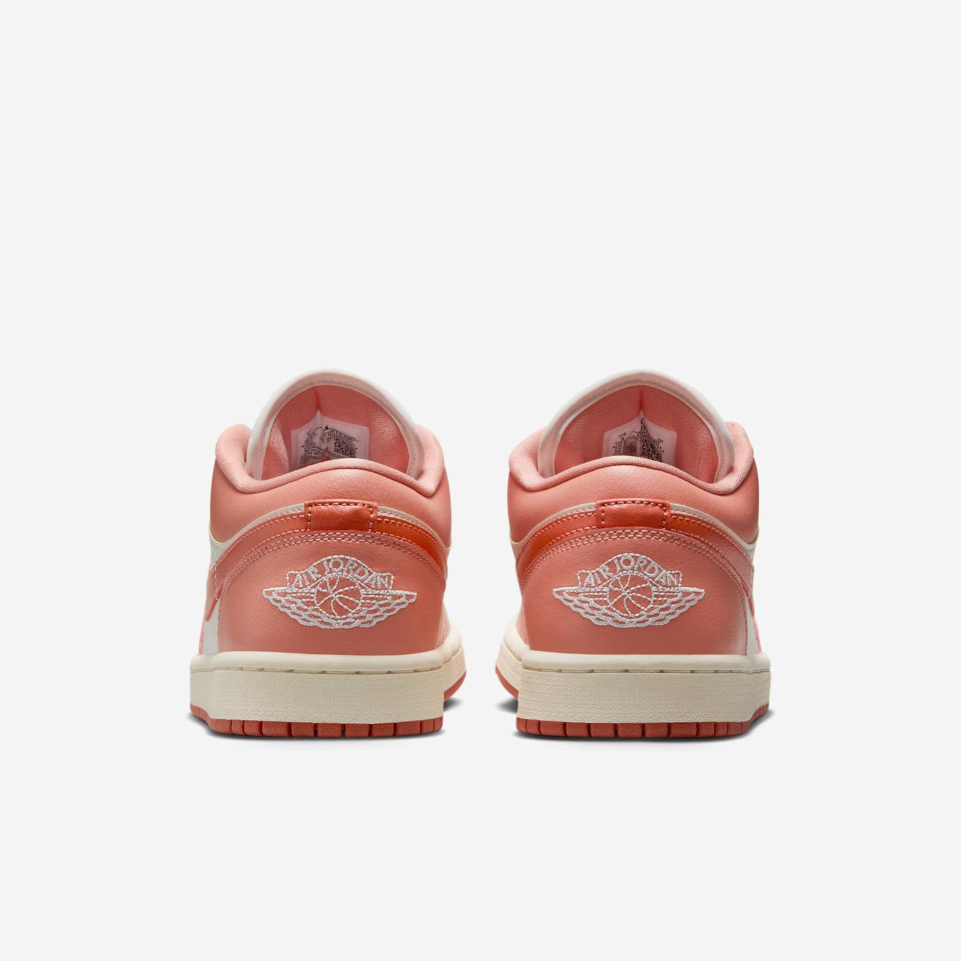 Tênis Air Jordan 1 Low Feminino - Foto 6