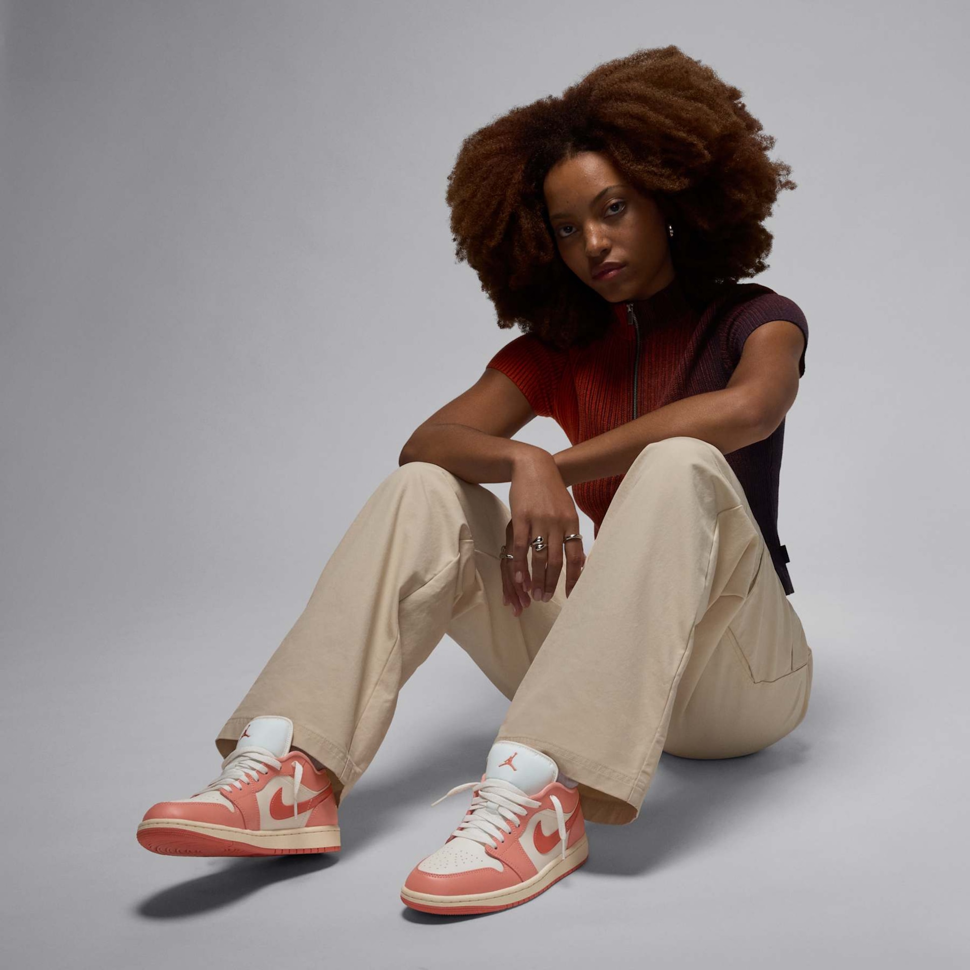 Tênis Air Jordan 1 Low Feminino - Foto 9