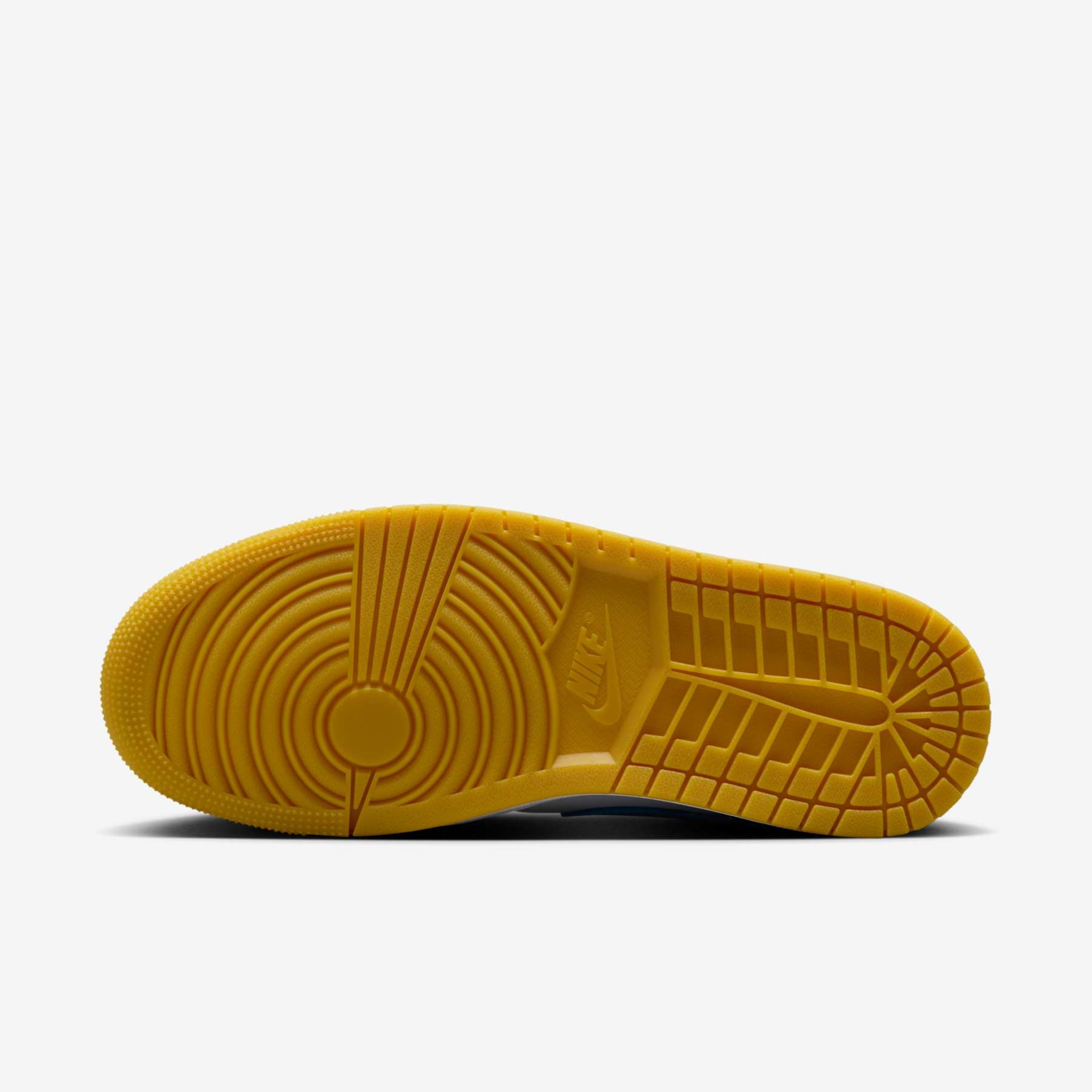 Tênis Air Jordan 1 Low Feminino - Foto 2