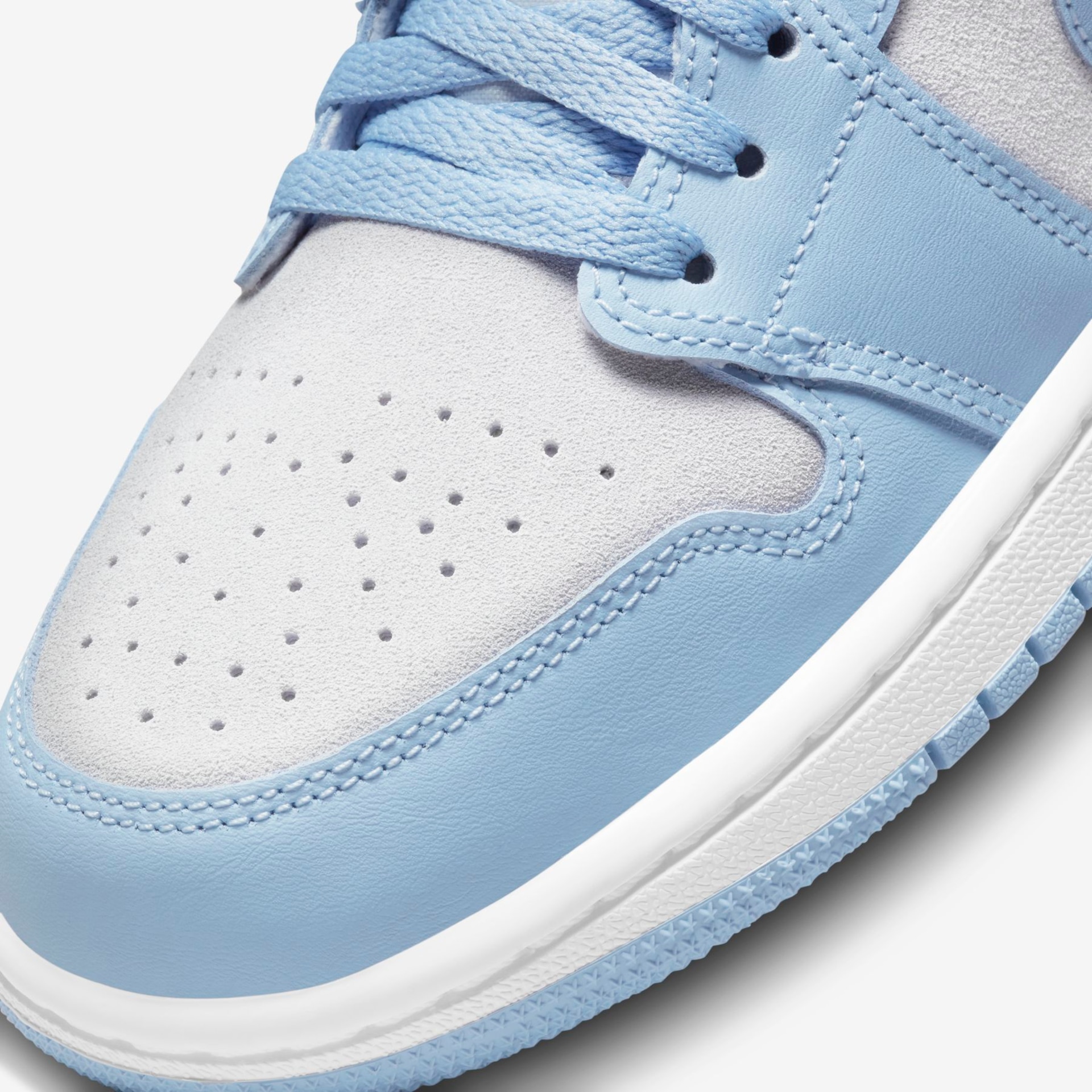 Tênis Air Jordan 1 Low Feminino - Foto 7