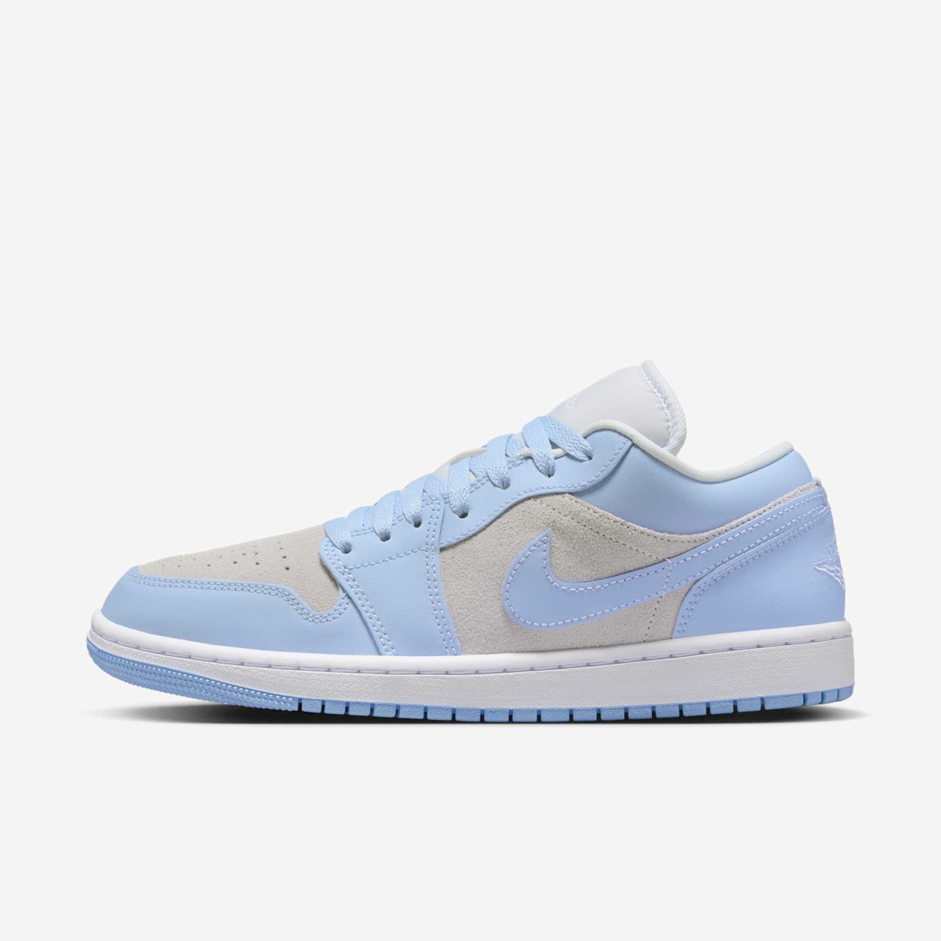 Tênis Air Jordan 1 Low Feminino - Foto 1