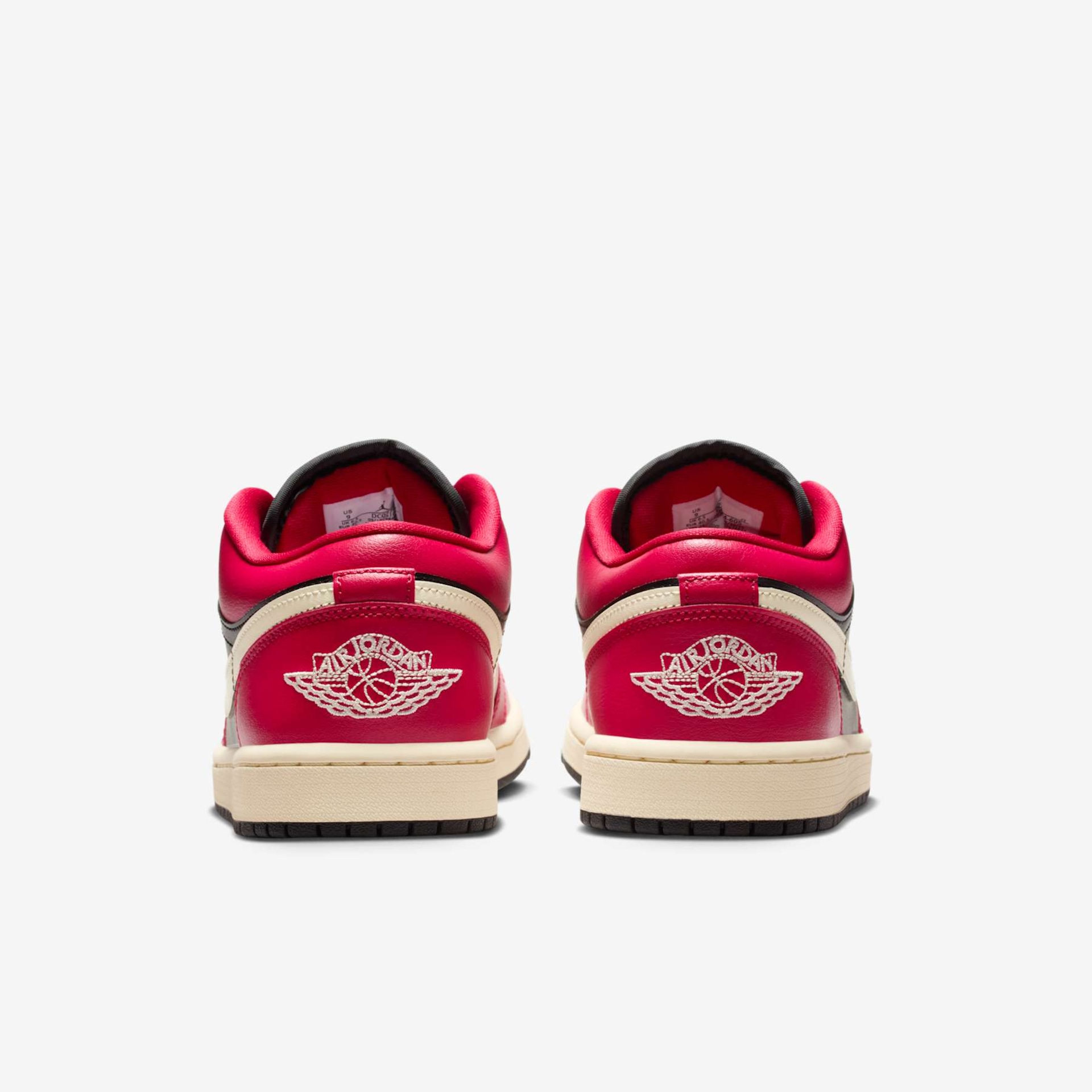 Tênis Air Jordan 1 Low Feminino - Foto 6