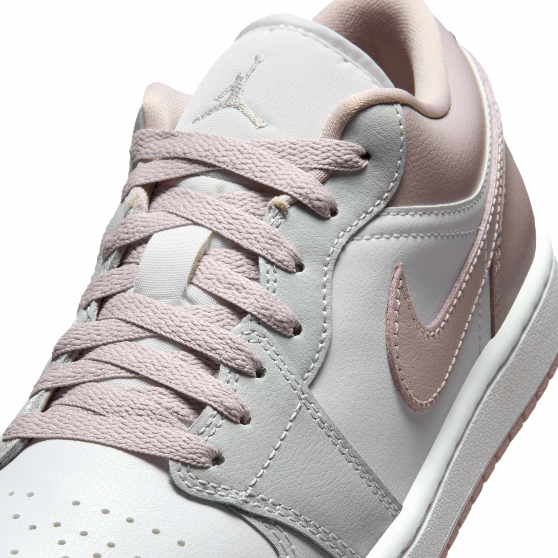 Tênis Air Jordan 1 Low Feminino - Foto 7