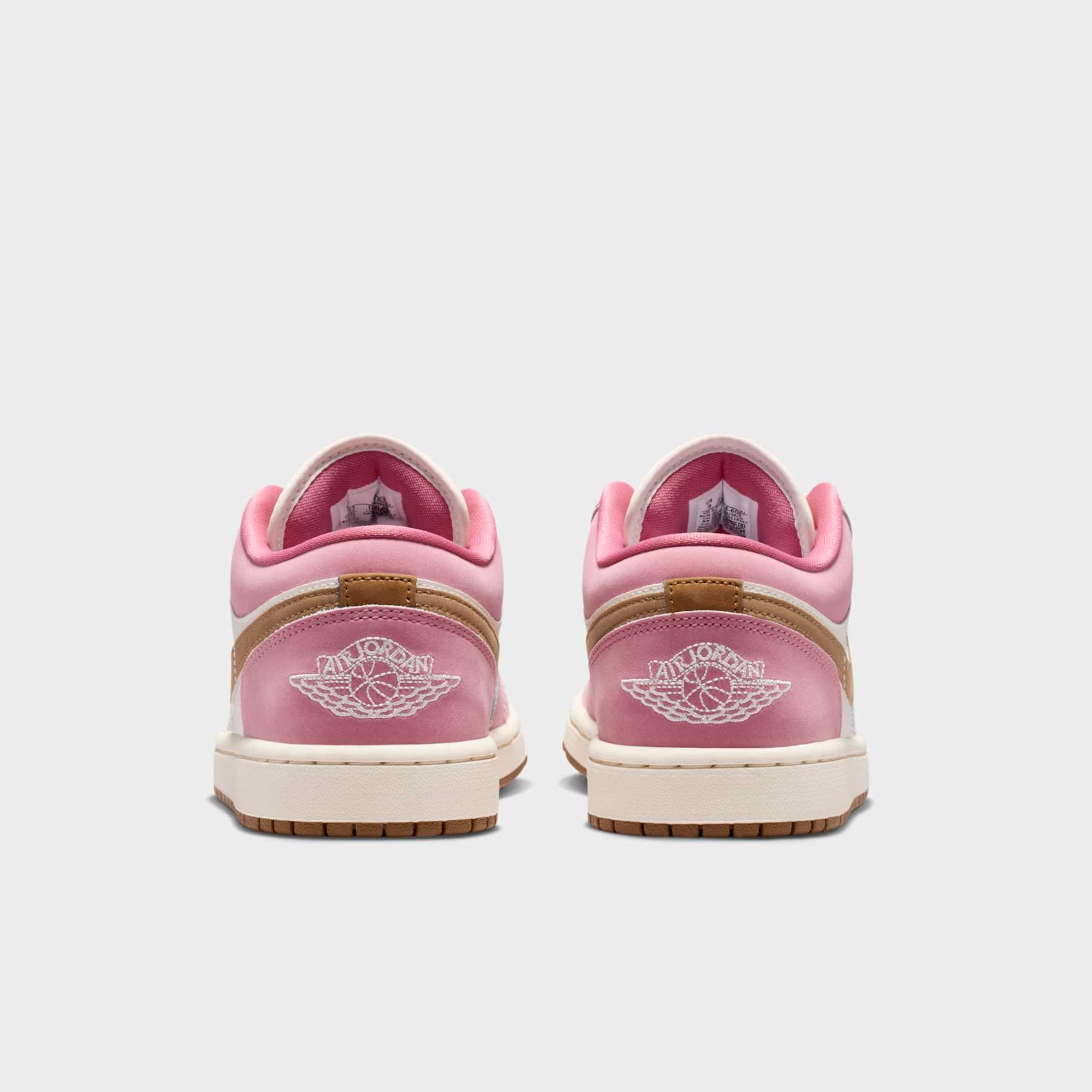 Tênis Air Jordan 1 Low Feminino - Foto 6