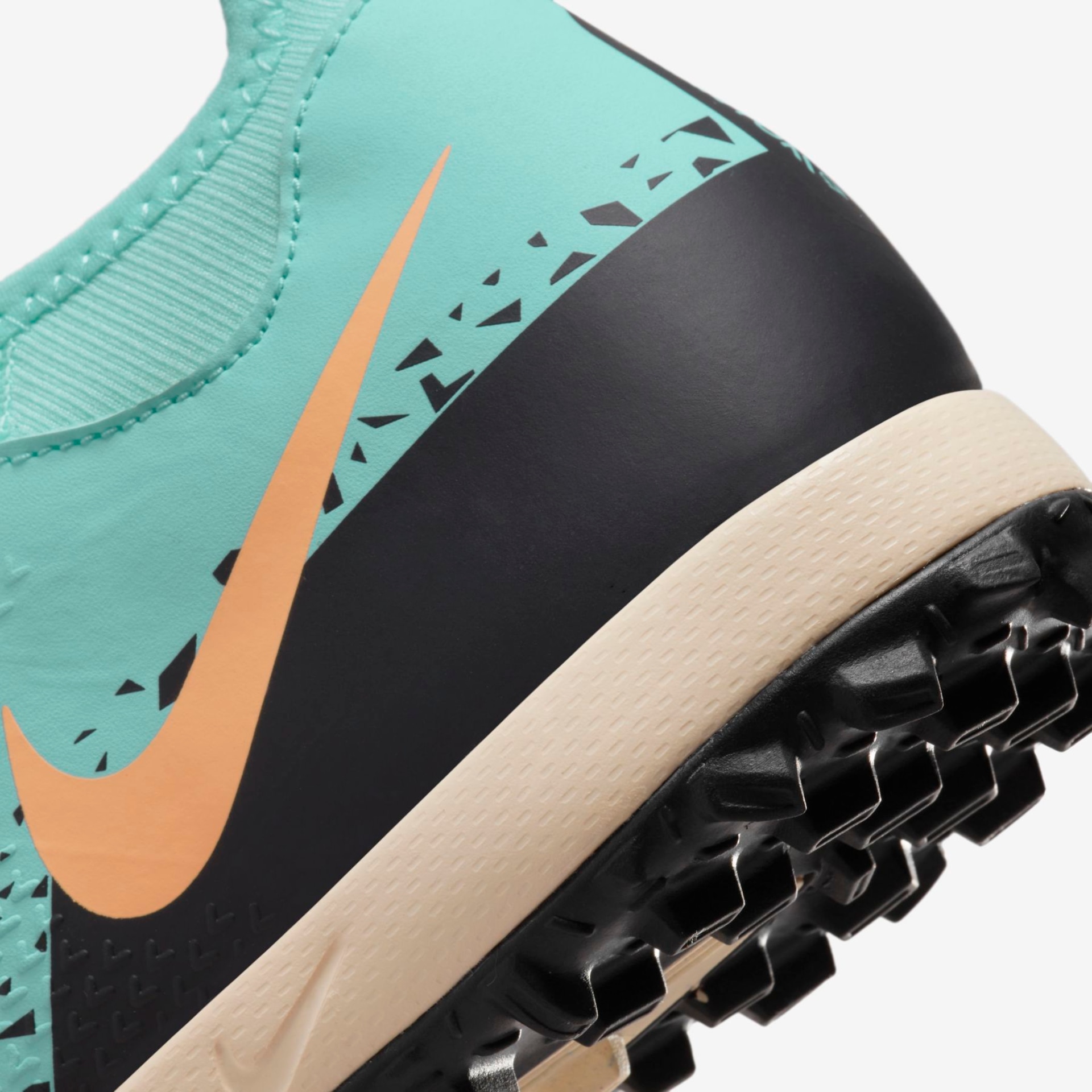 Chuteira Nike Phantom GT2 Academy Society - Foto 8