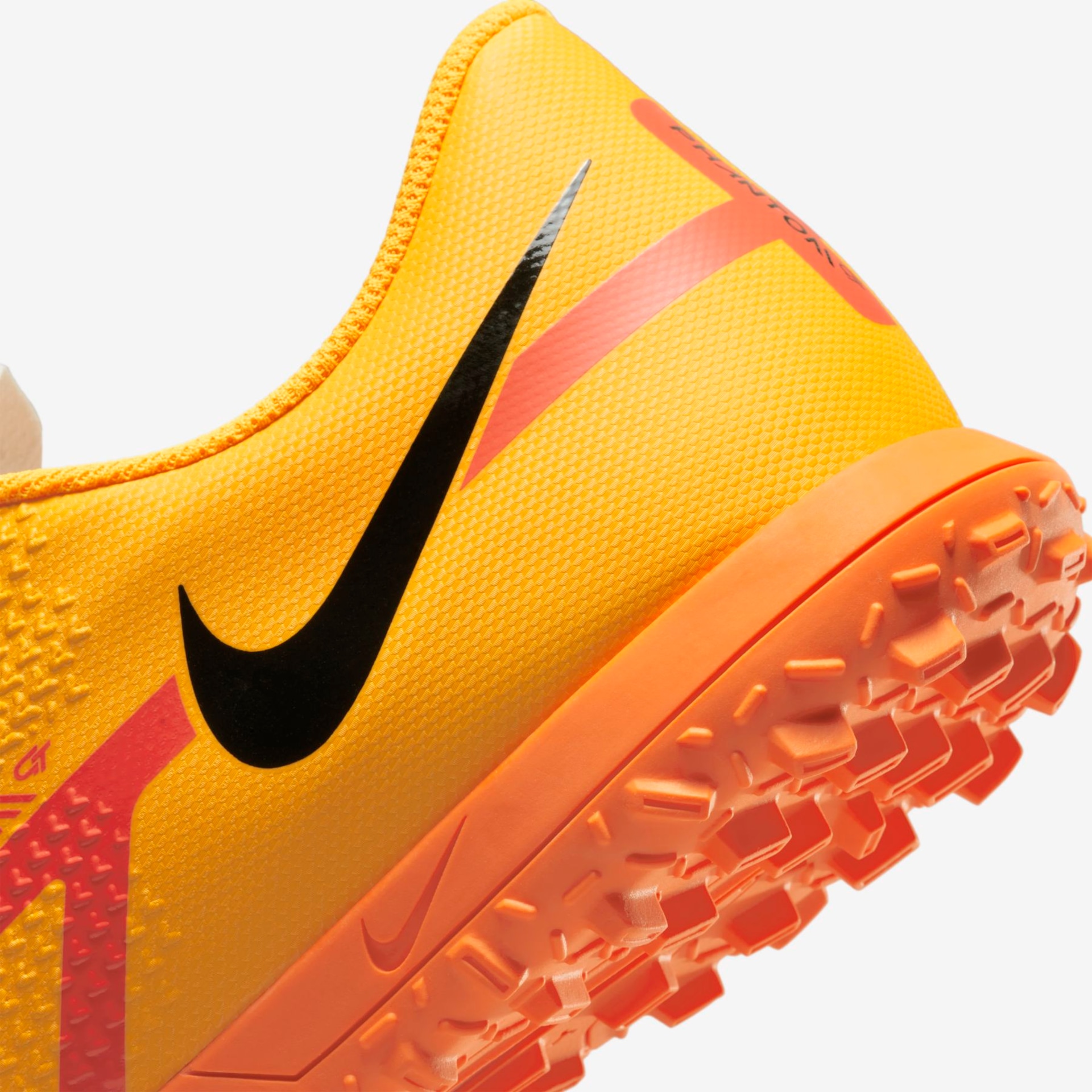 Chuteira Nike Phantom GT2 Club Society - Foto 8