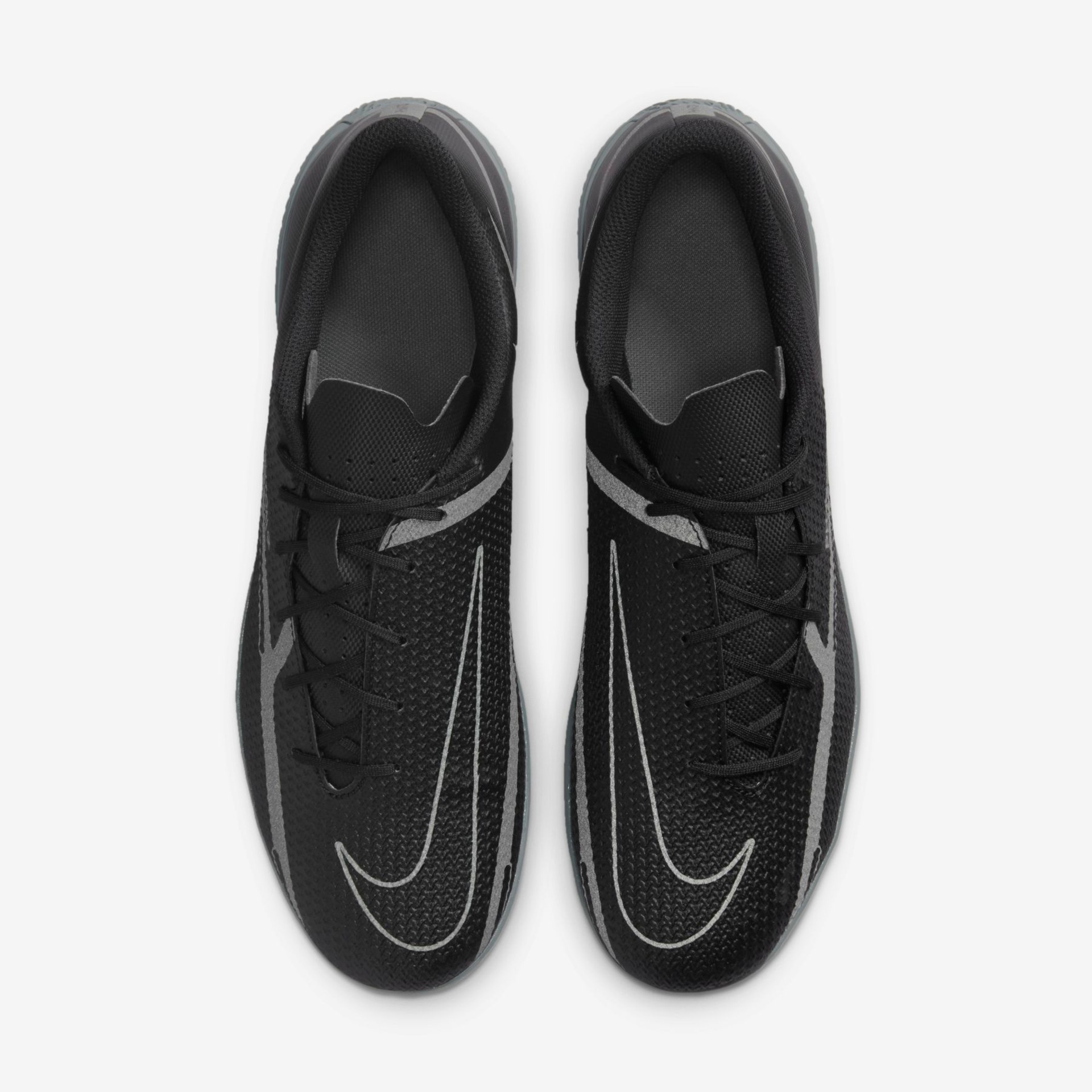 Chuteira Nike Phantom GT2 Club Futsal - Foto 4