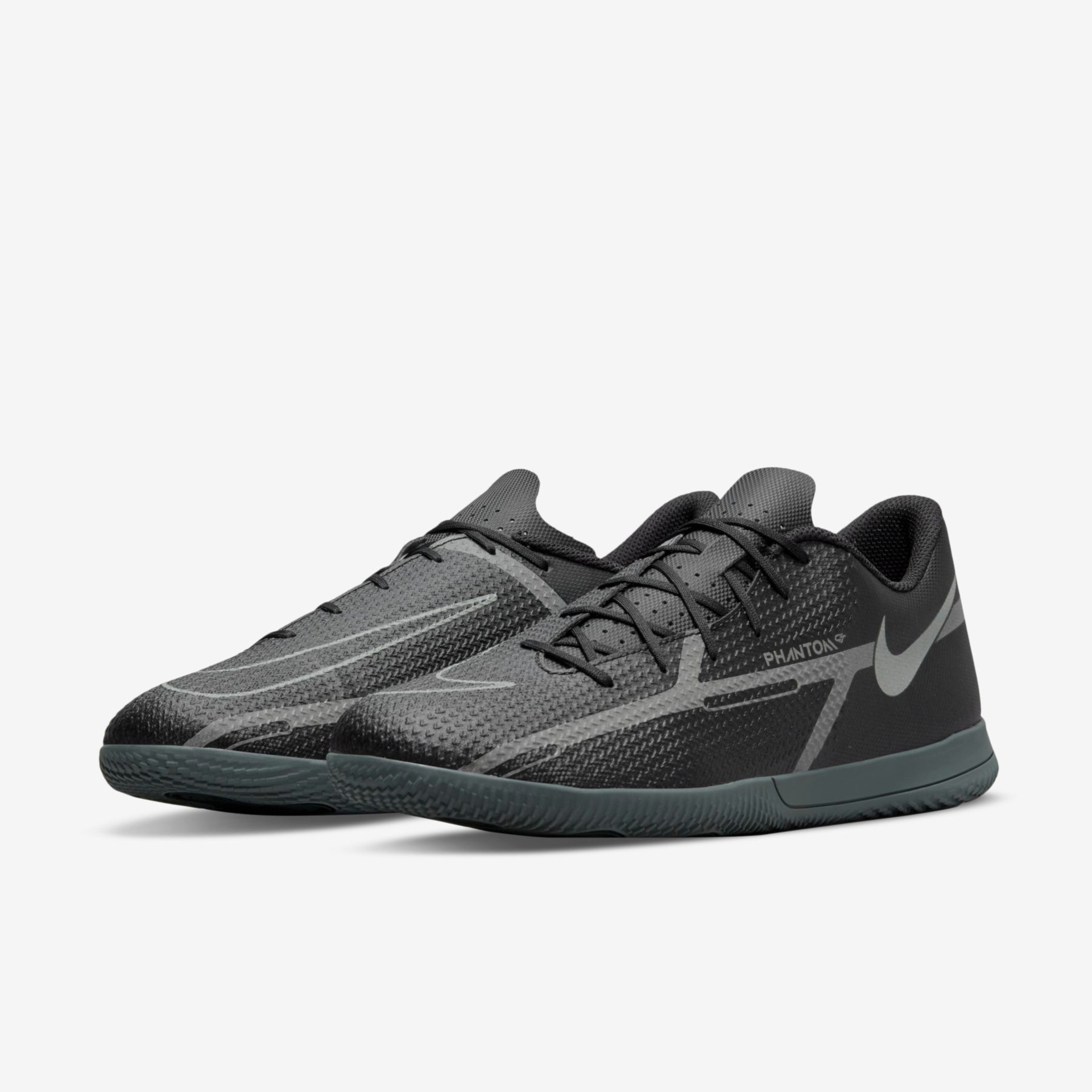 Chuteira Nike Phantom GT2 Club Futsal - Foto 5