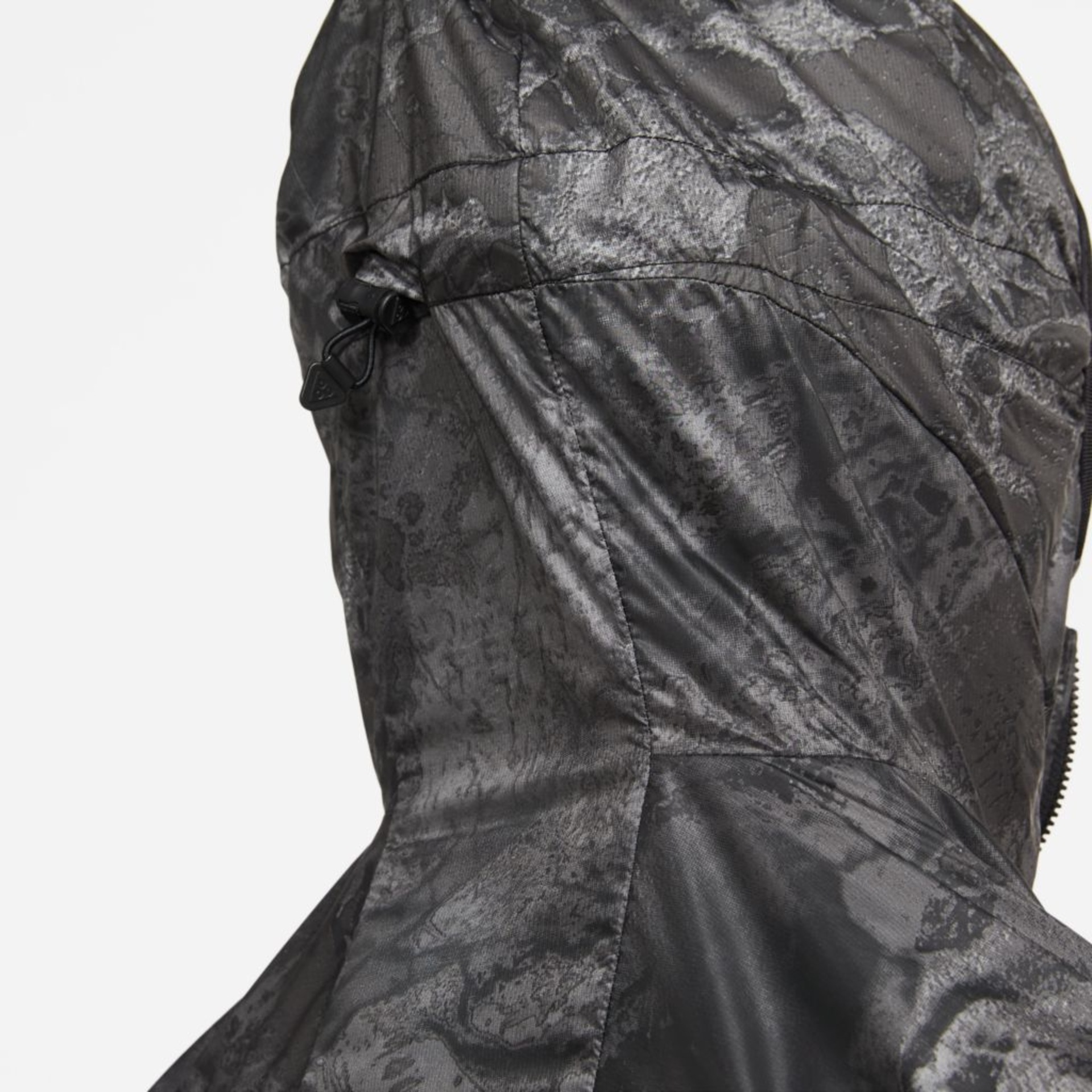 Jaqueta Nike ACG Windbreaker Feminina - Foto 6
