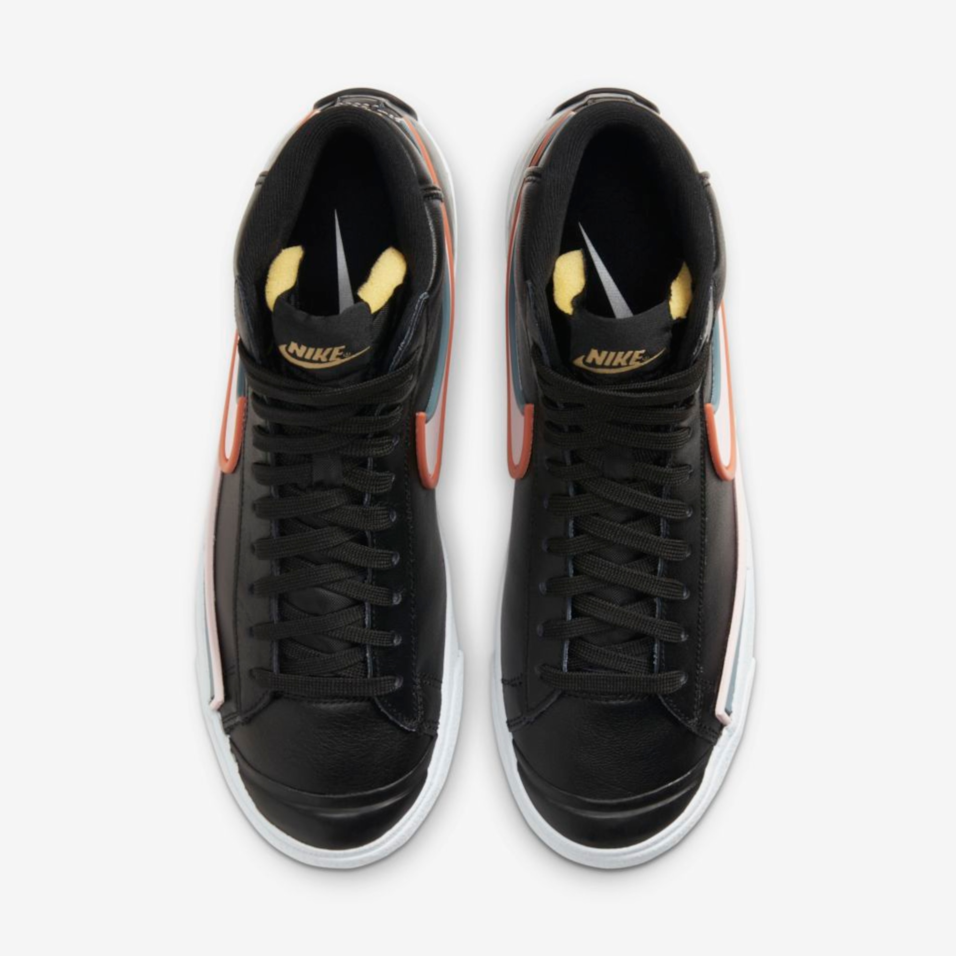 Tênis Nike Blazer Mid '77 Infinite Feminino - Foto 4