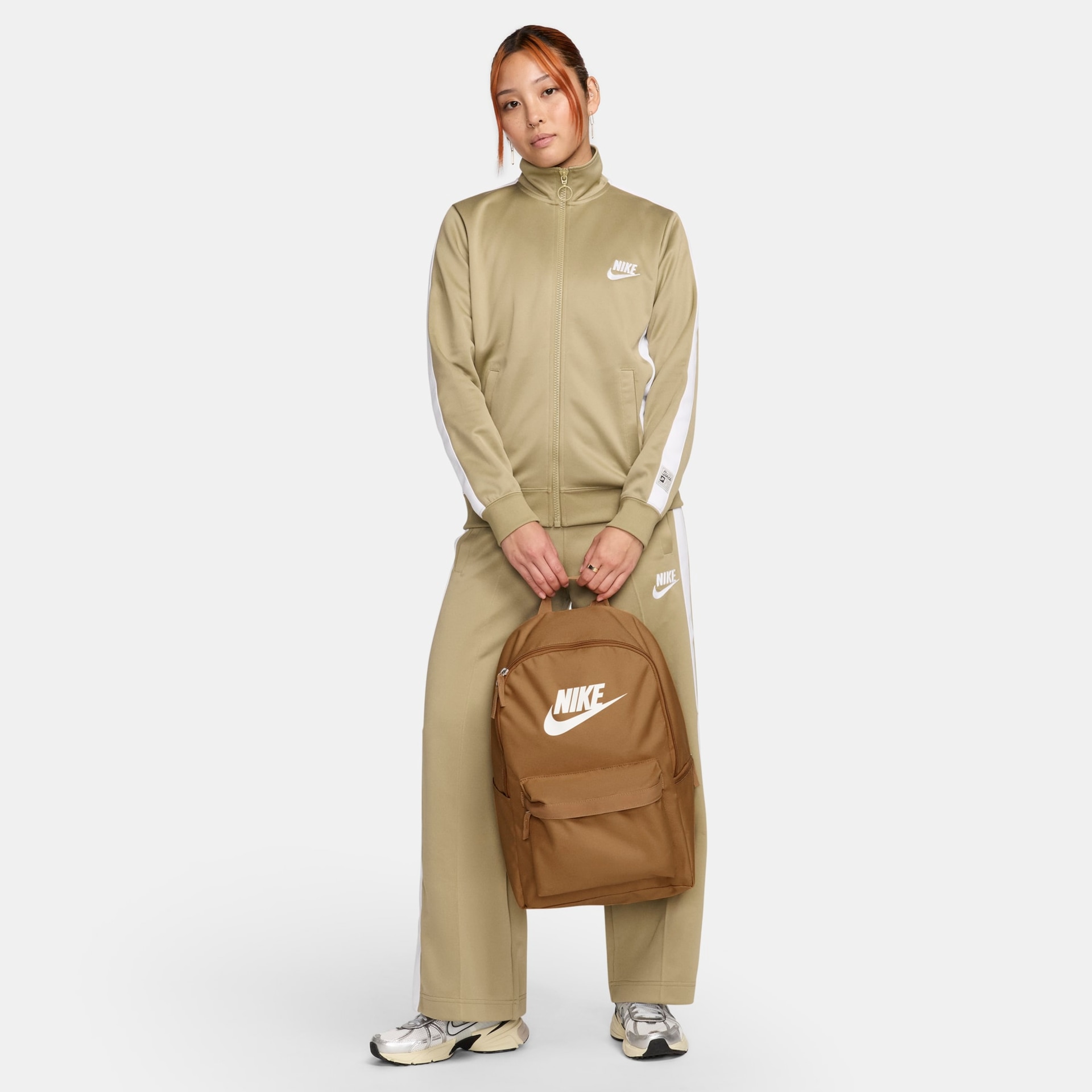 Mochila Nike Heritage Unissex - Foto 9