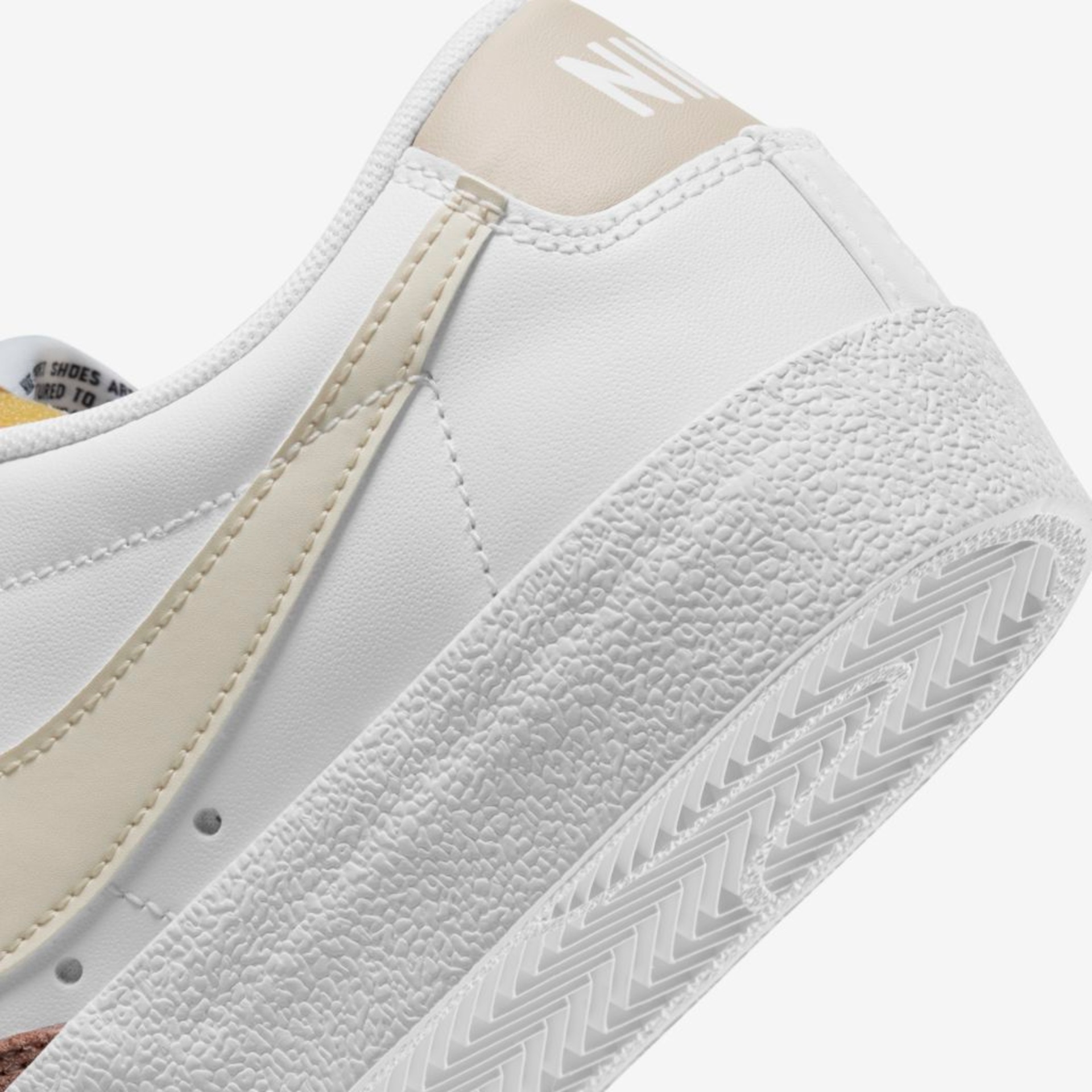 Tênis Nike Blazer Low '77 Feminino - Foto 8