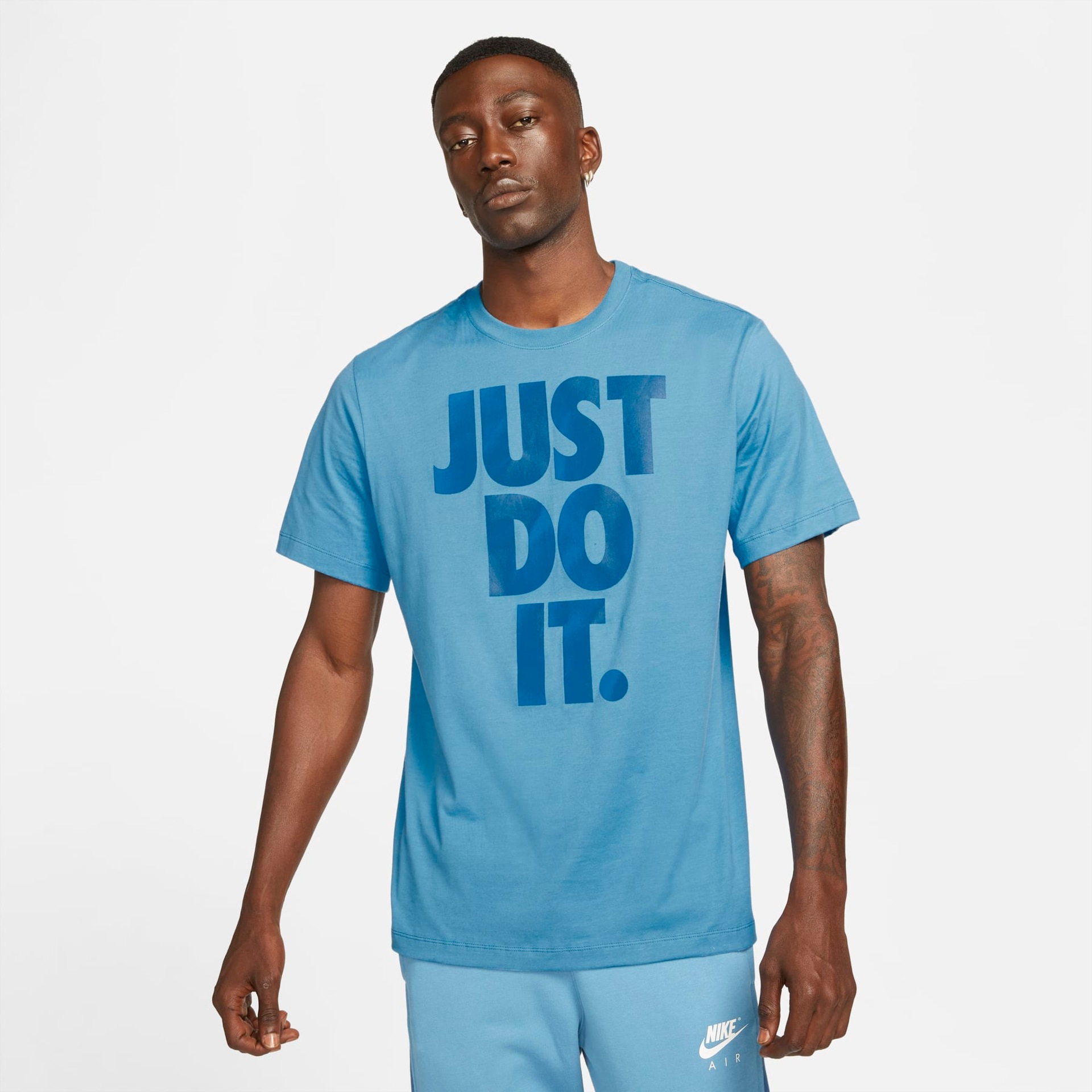 Camiseta Nike Sportswear Masculina - Foto 1