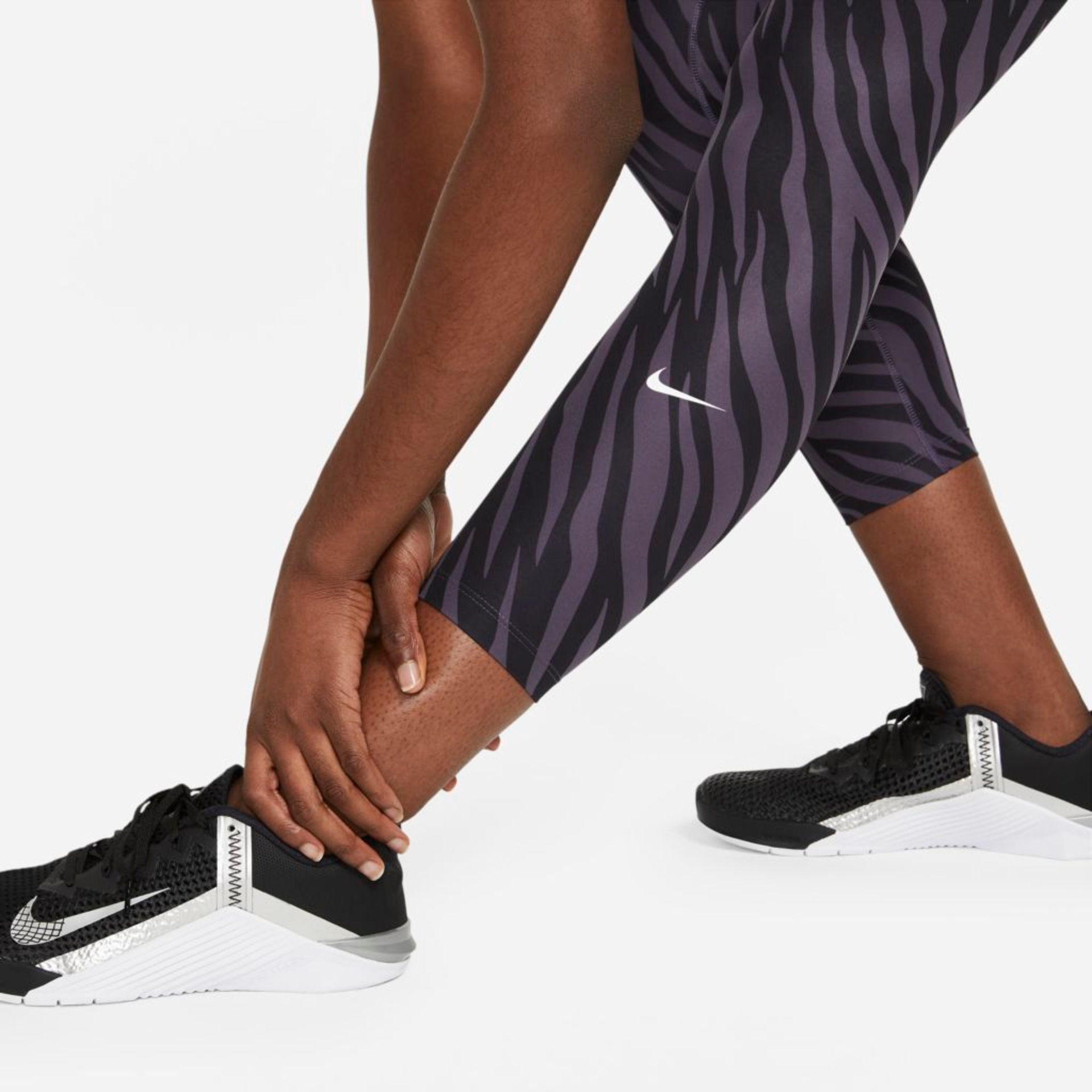 Legging Nike One Feminina - Foto 5