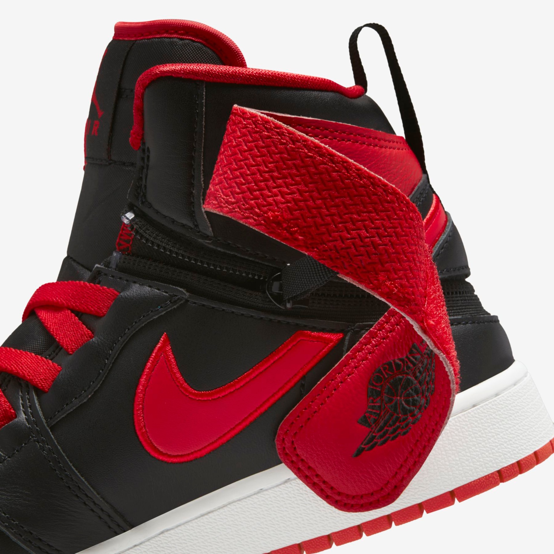 Tênis Air Jordan 1 Hi FlyEase Infantil - Foto 11
