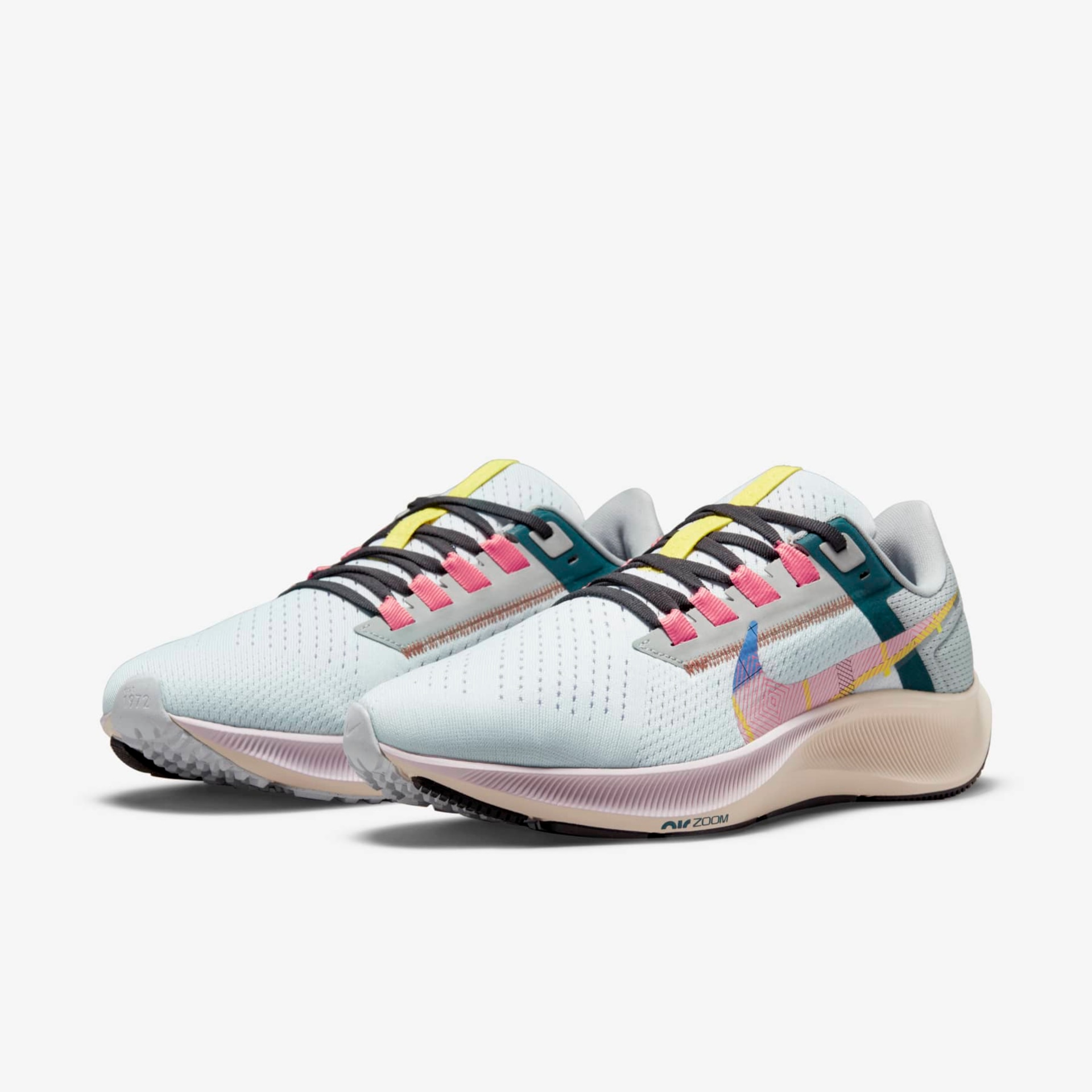 Tênis Nike Air Zoom Pegasus 38 Premium Feminino - Foto 5
