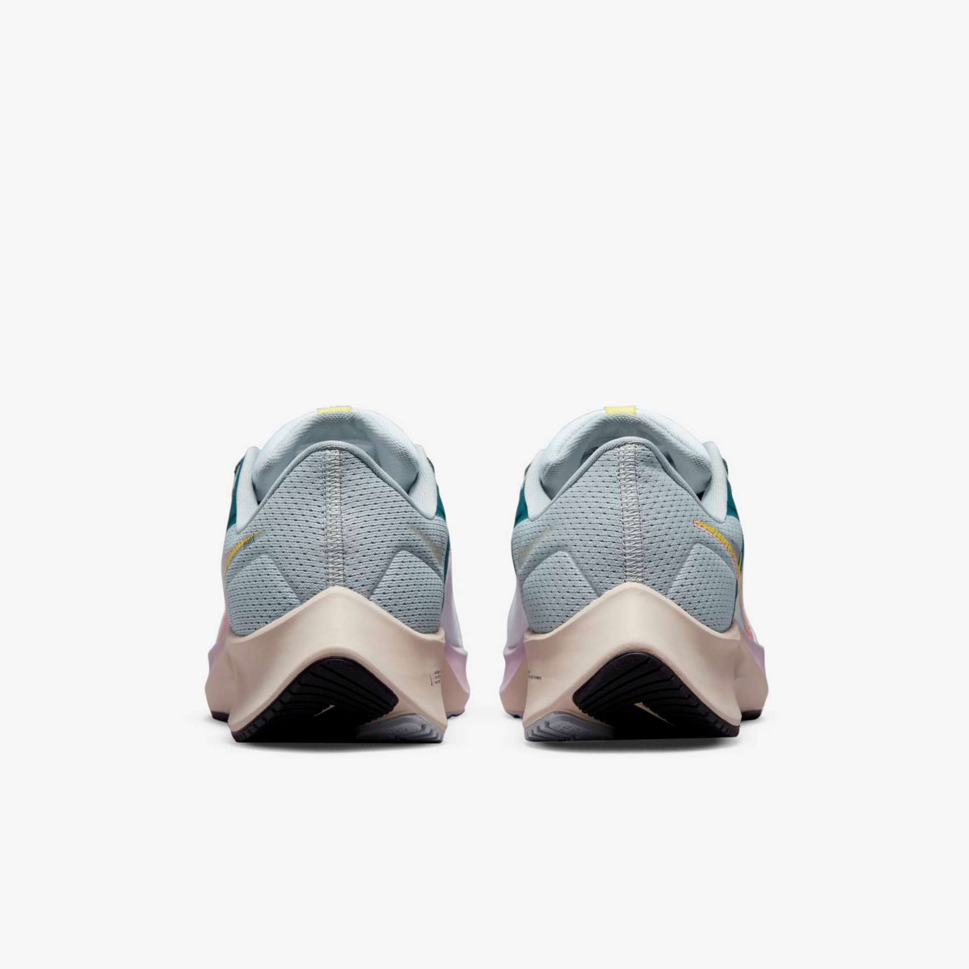 Tênis Nike Air Zoom Pegasus 38 Premium Feminino - Foto 6