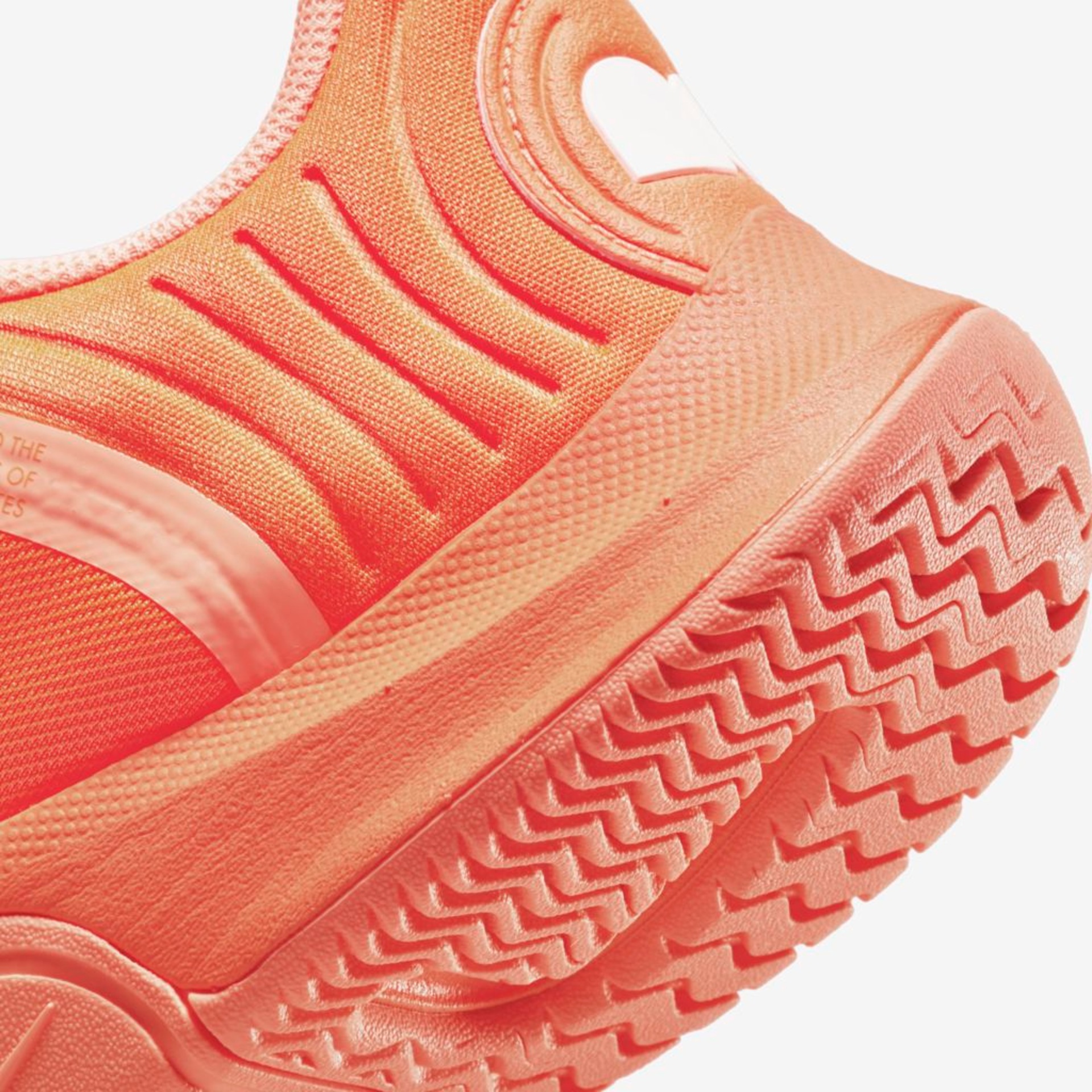 Tênis Nike Court Air Zoom GP Turbo Naomi Osaka Feminino - Foto 8