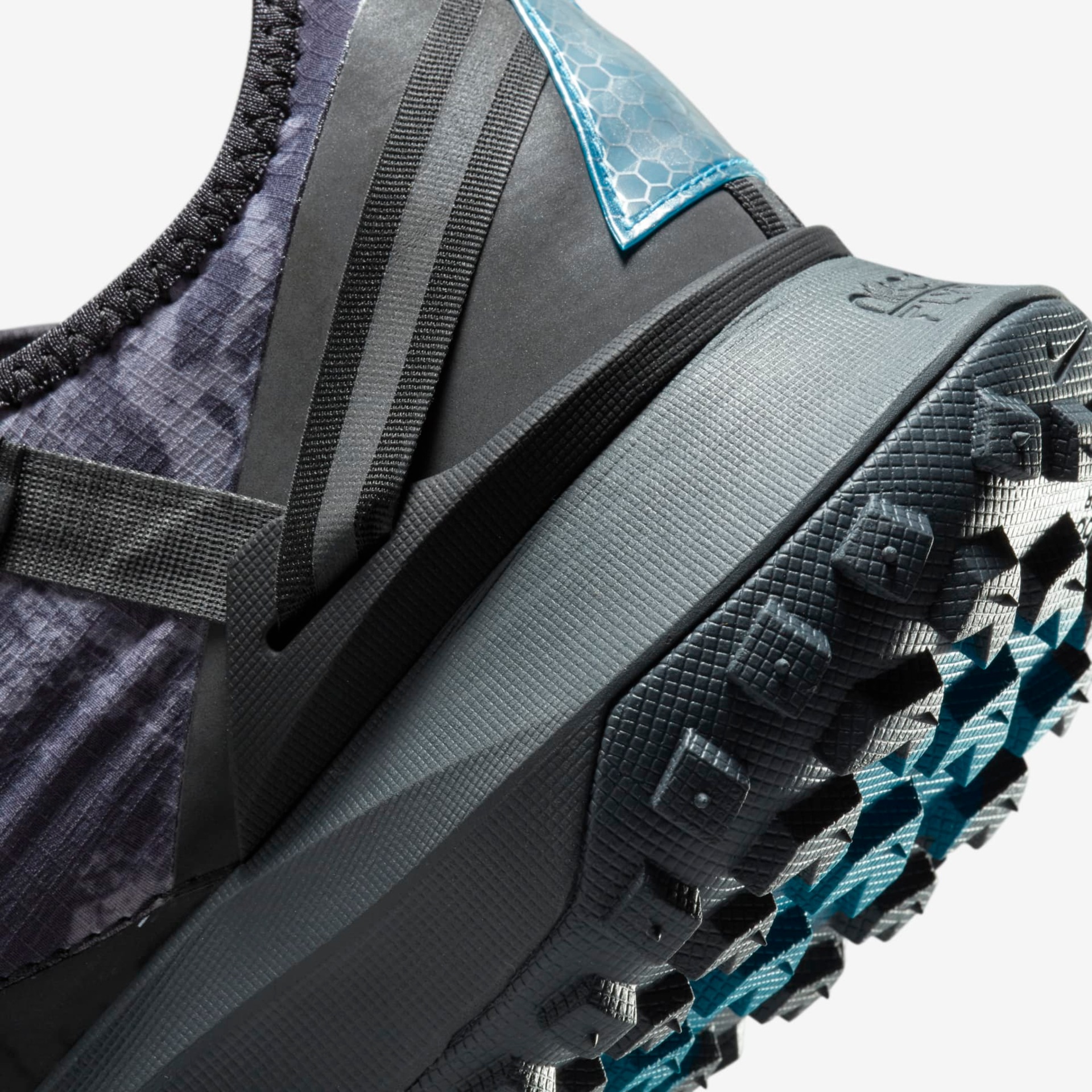 Tênis Nike ACG Mountain Fly Low Unissex - Foto 8